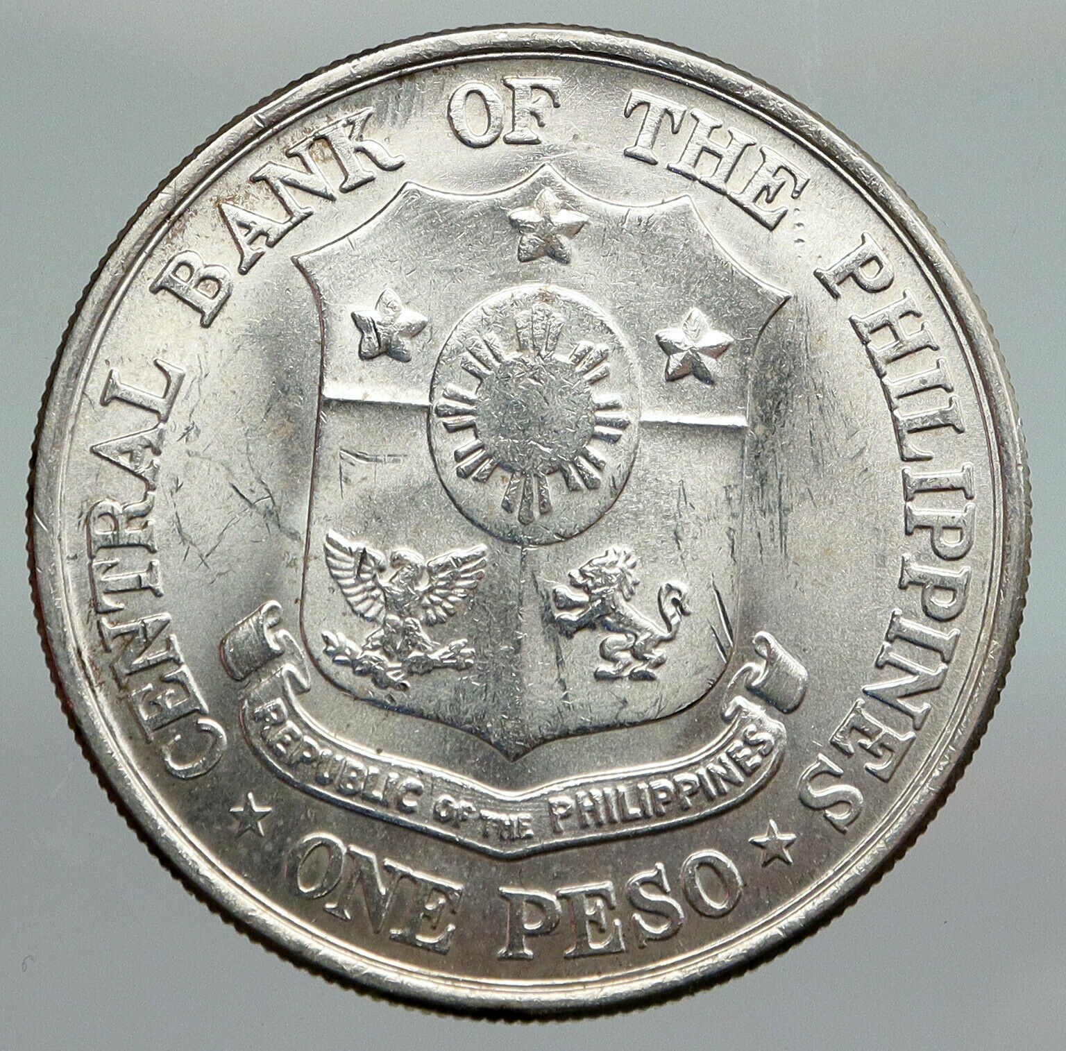 1961 PHILIPPINES with Jose Rizal Nationalist Antique Silver 1 Peso Coin i91614