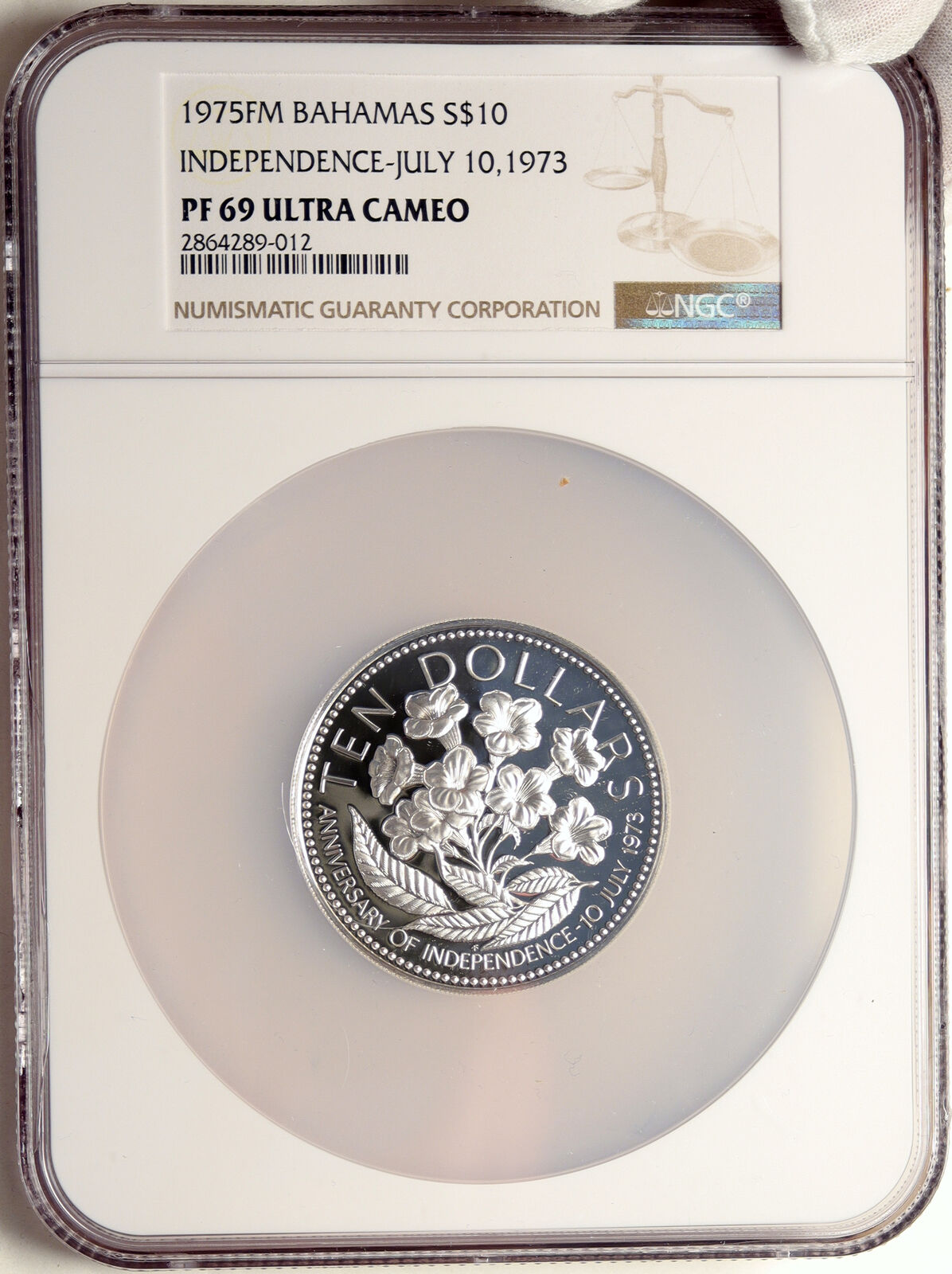 1975 The BAHAMAS Independence Flowers VINTAGE Proof Silver $10 Coin NGC i98547