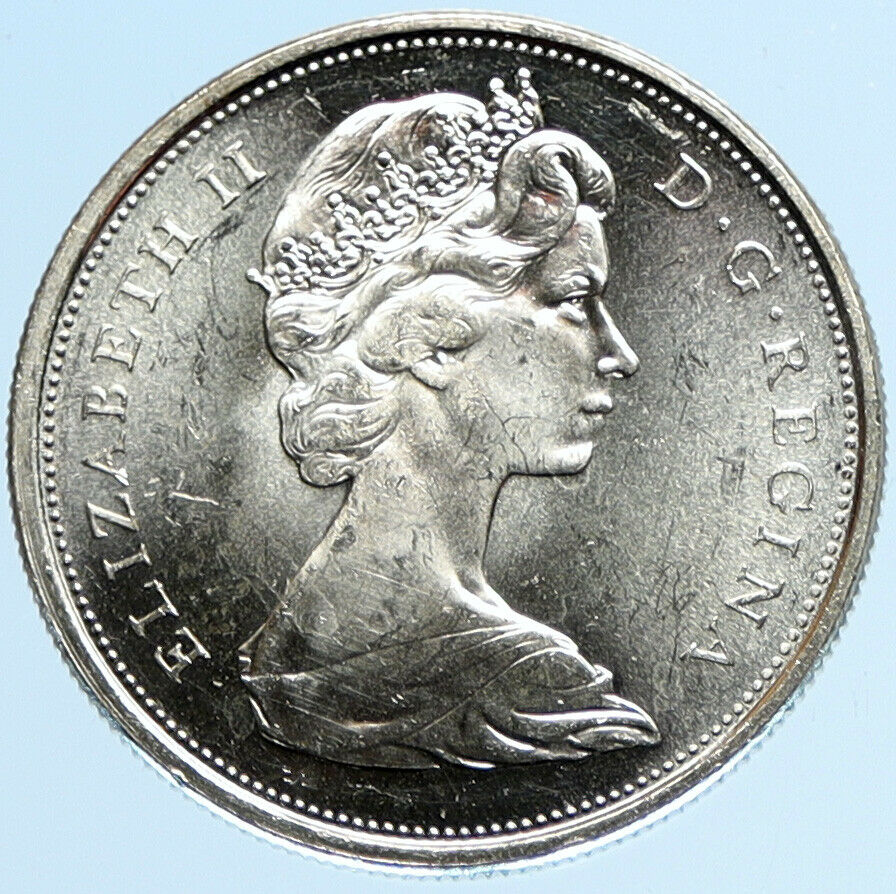 1967 CANADA UK Queen ELIZABETH II Wolf Howls Vintage Silver 50 Cents Coin i97871