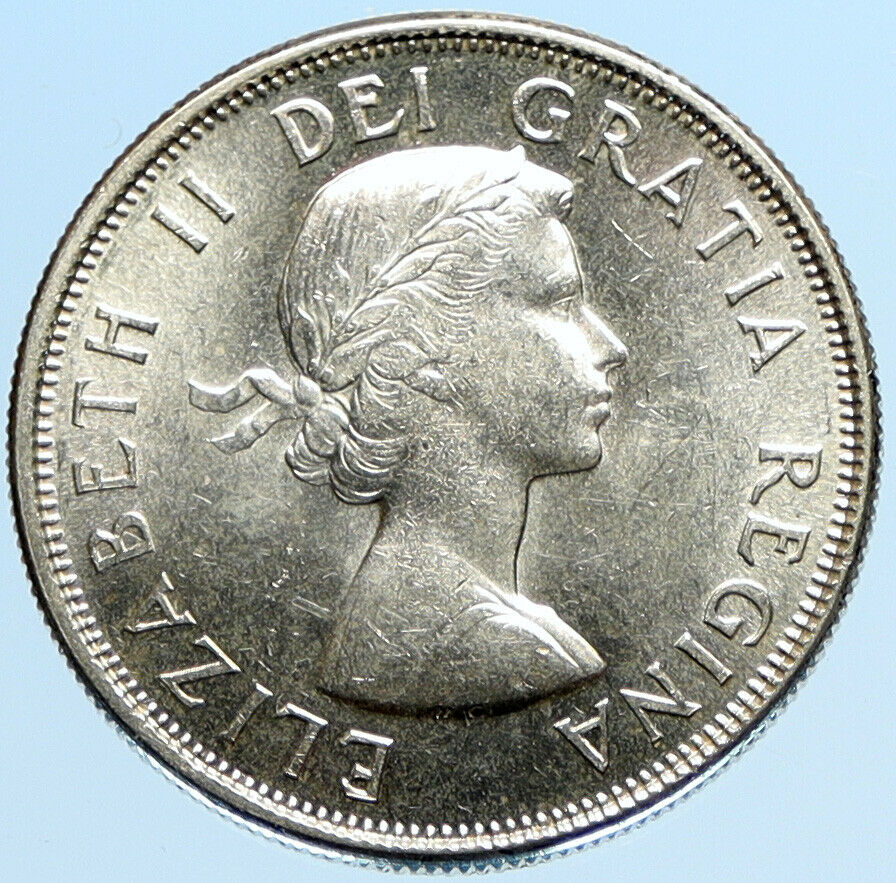 1962 CANADA Queen Elizabeth II Arms Crown VINTAGE SILVER 50 Cents Coin i97797