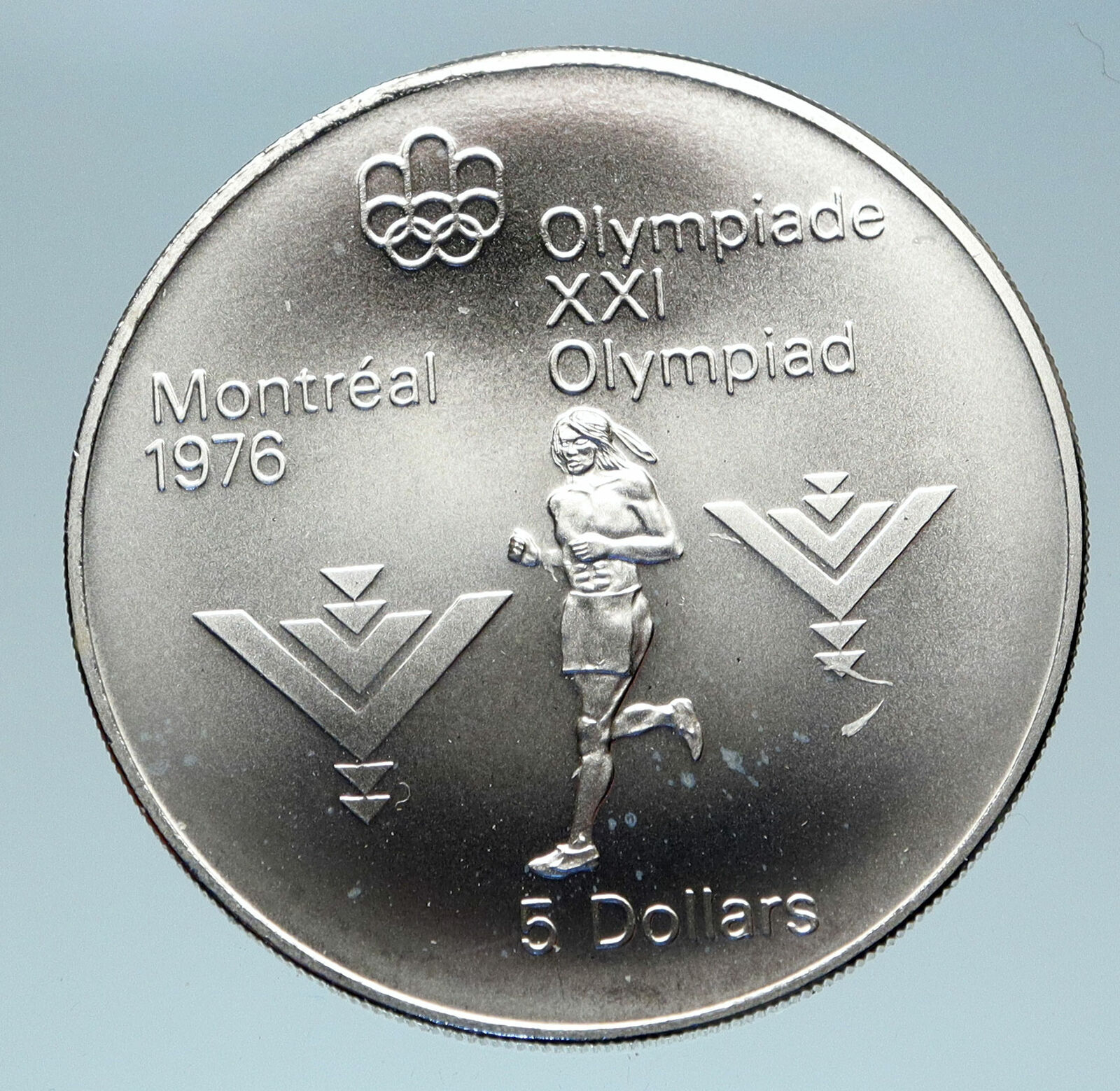 1975 CANADA Queen Elizabeth II Olympics Marathon Athlete Silver $5 Coin i83094