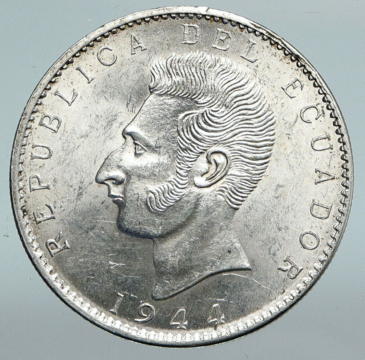 1944 EQUADOR Antonio Jose de Sucre y Alcala VINTAGE Silver 2 Sucres Coin i89911