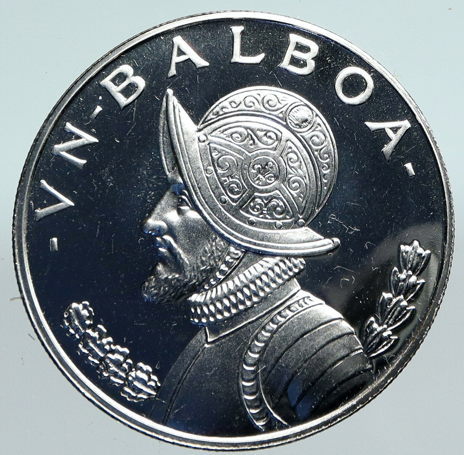 1974 PANAMA Large Silver CONQUISTADOR Antique Proof Silver BALBOA Coin i89881