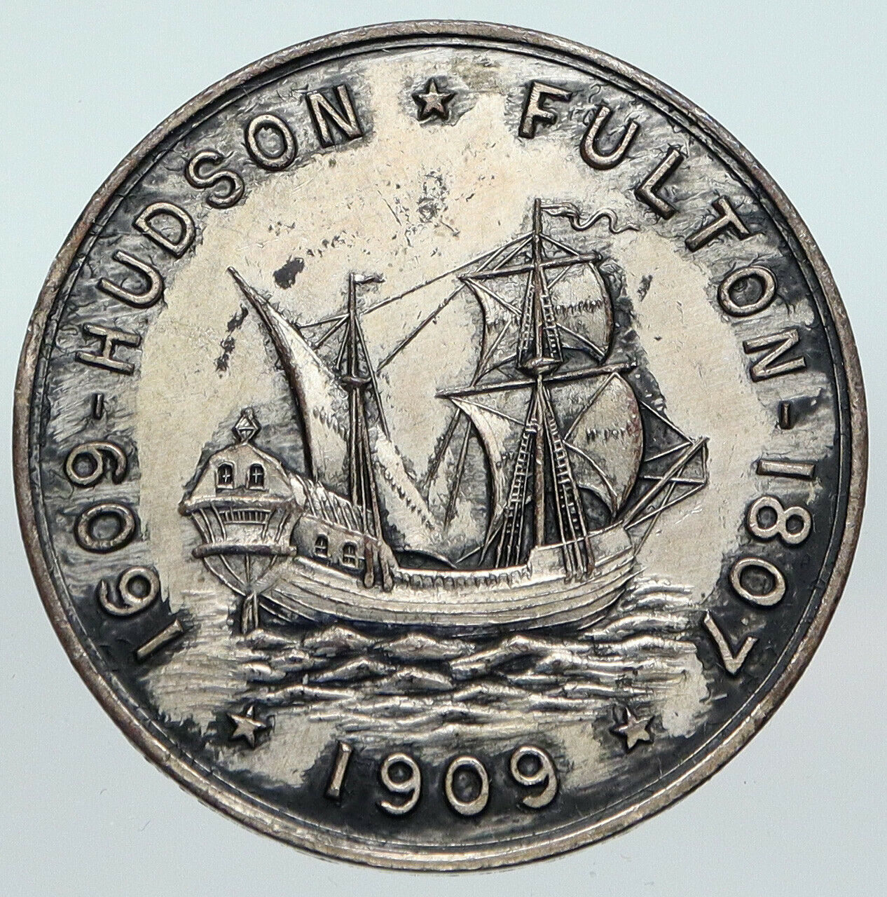 1909 USA United States 300 YR Hudson Fulton SHIPS OLD So Called Dollar i90634