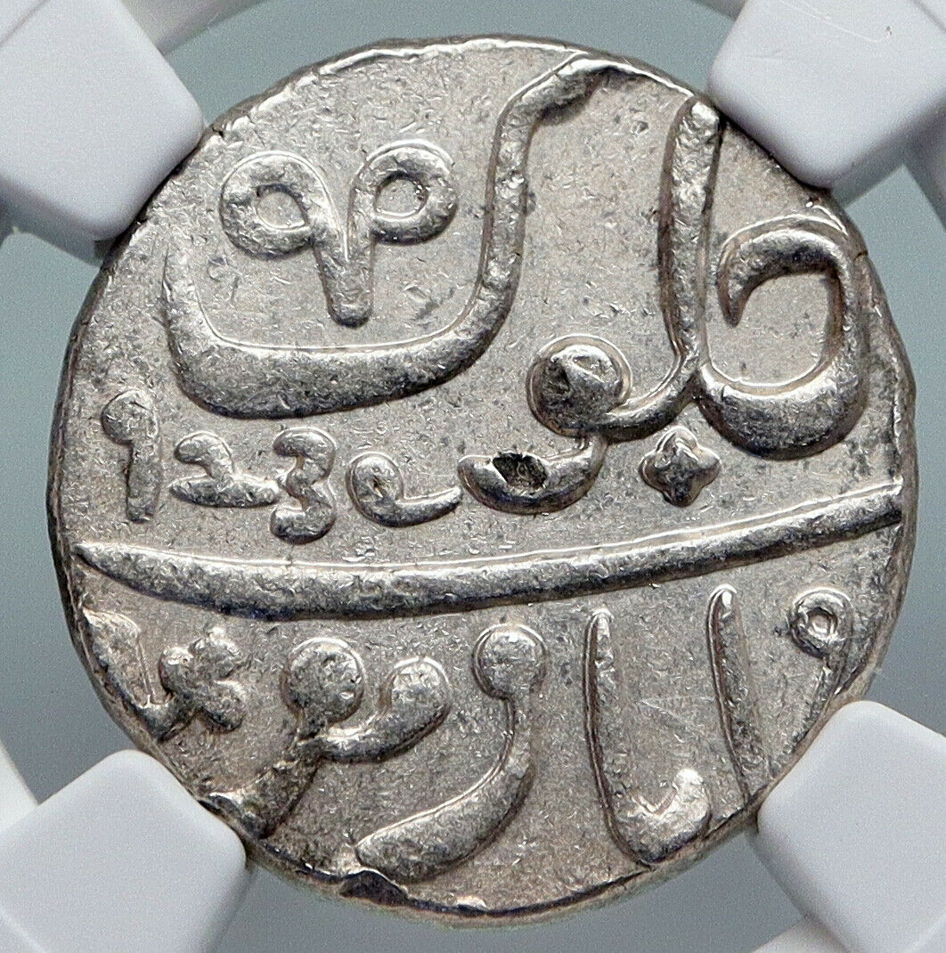 1829 (FE 1239) INDIA BRITISH OLD Bombay Presidency Silver RUPEE Coin NGC i90692