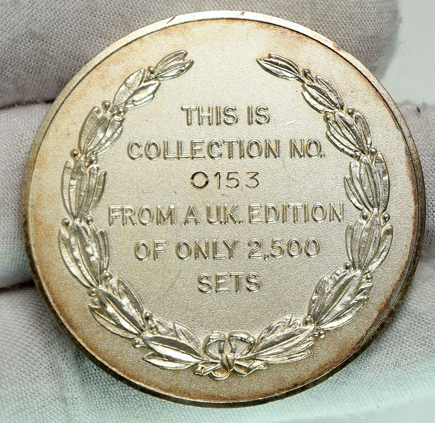 1975 Great Britain UK London 300Y St. Paul Cathedral VINTAGE Silver Medal i90696