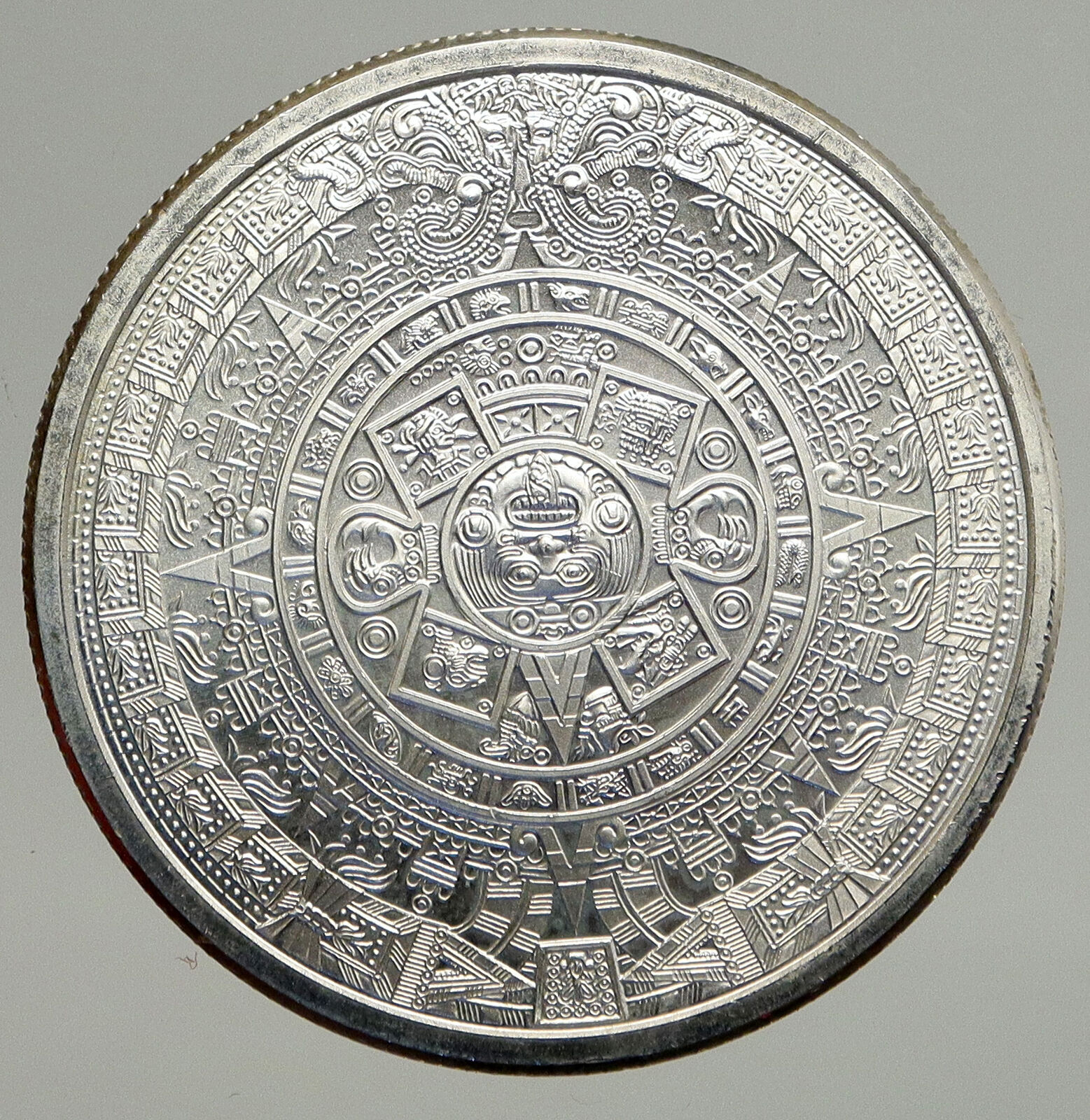 2018 United States USA Aztec Chieftain CUAUHTEMOC & CALENDAR Silver Medal i93516