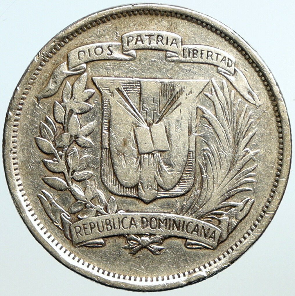 1937 DOMINICAN REPUBLIC Silver Liberty Silver MEDIO 1/2 Half Peso Coin i101375