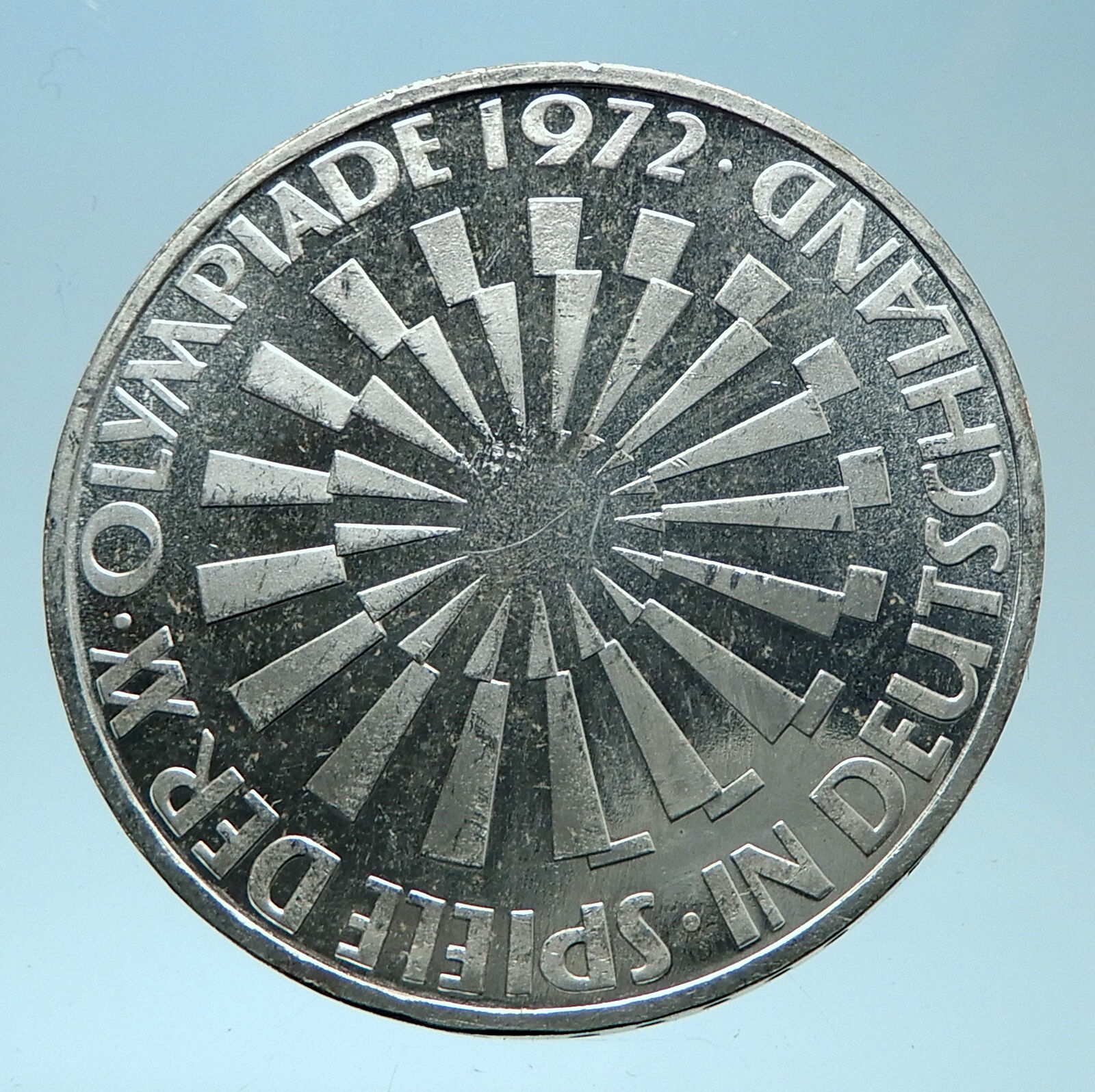 1972 Germany Munich Summer Olympic Games SPIRAL 10 Mark Silver Coin i77921