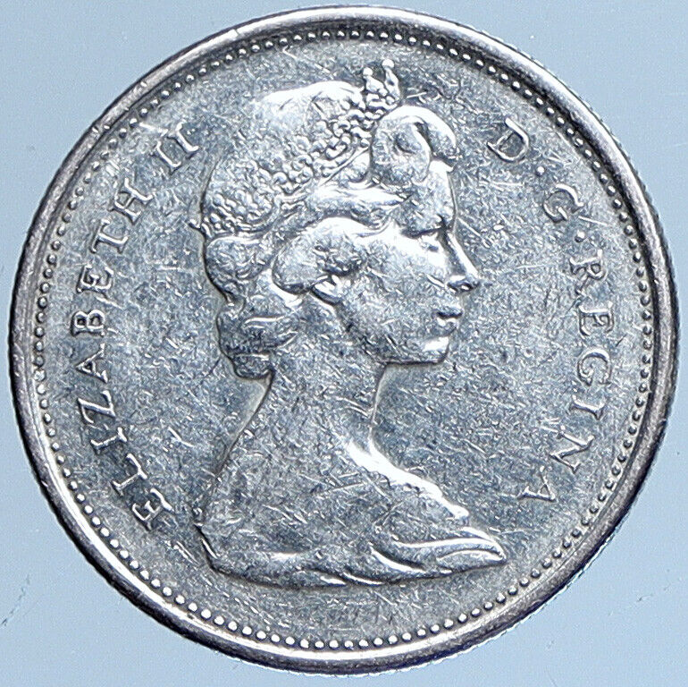 1968 CANADA United Kingdom UK Elizabeth II CARIBOU Silver 25 Cent Coin i114043