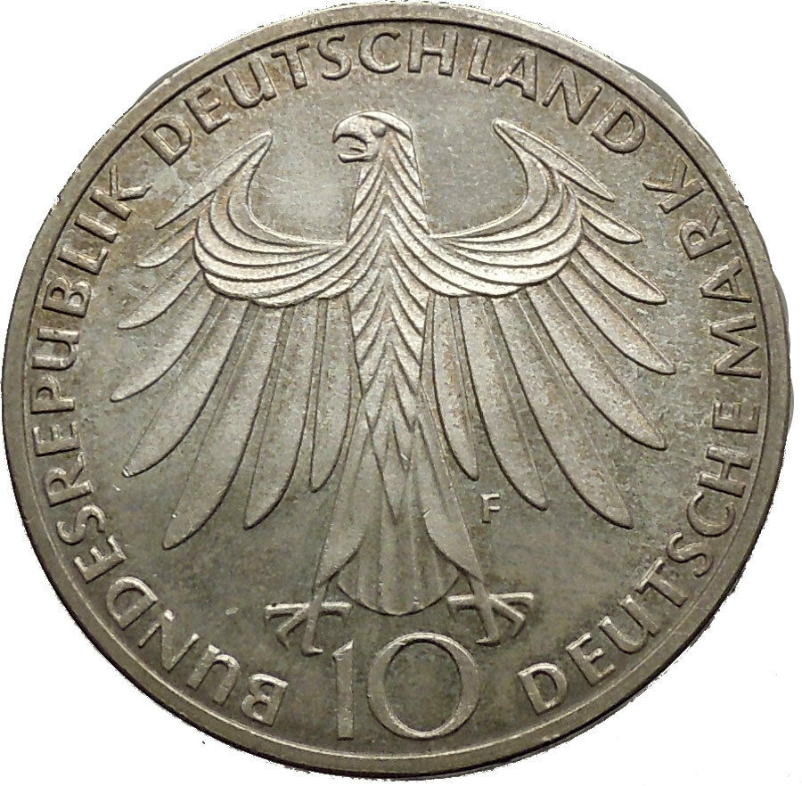 1972 Germany Munich Summer Olympics XX ATHLETES on 10 Mark Silver Coin i53631