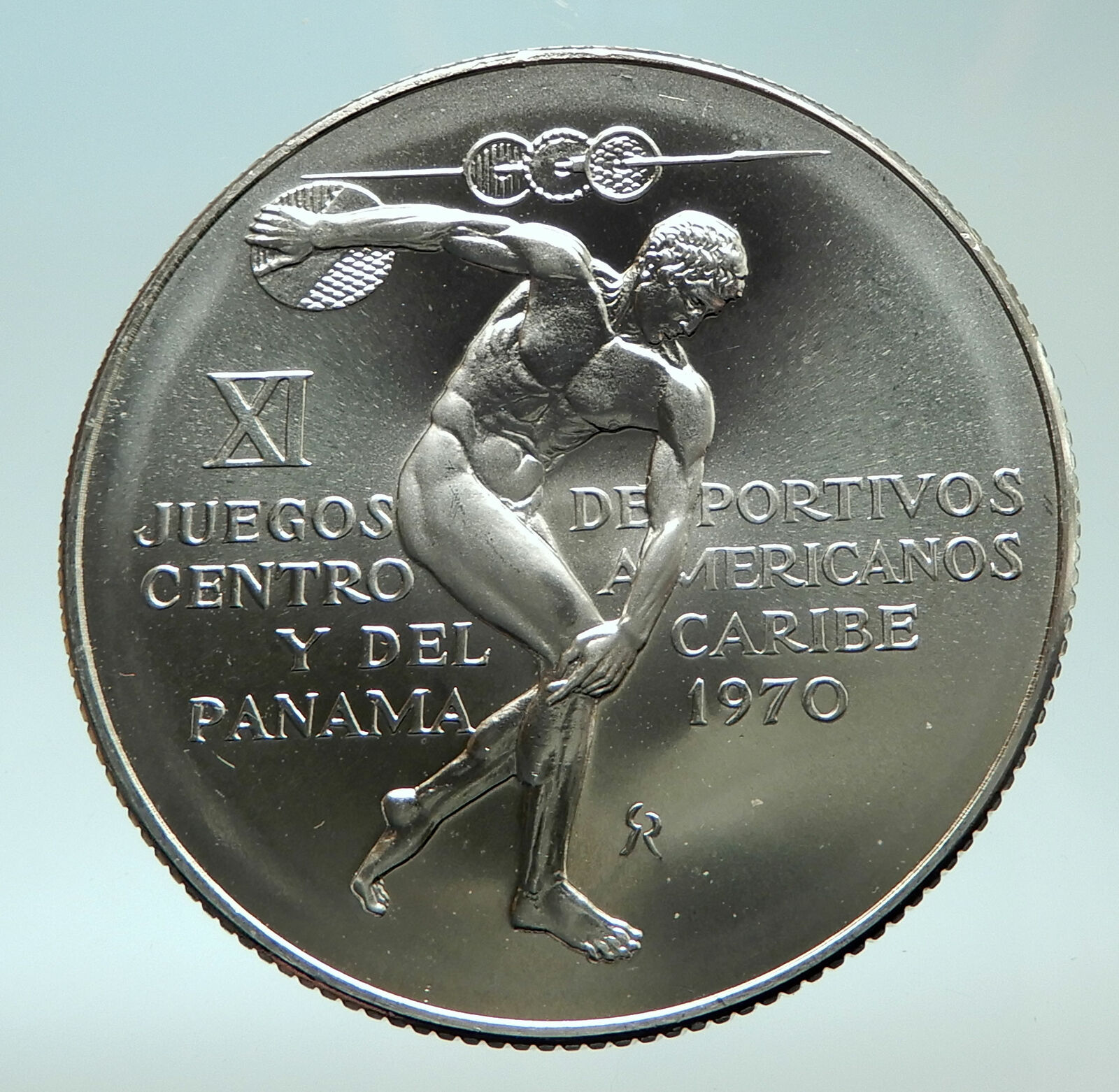 1970 PANAMA Olympic Style Games w GREEK DISC THROWER ATHLETE Silver Coin i75976