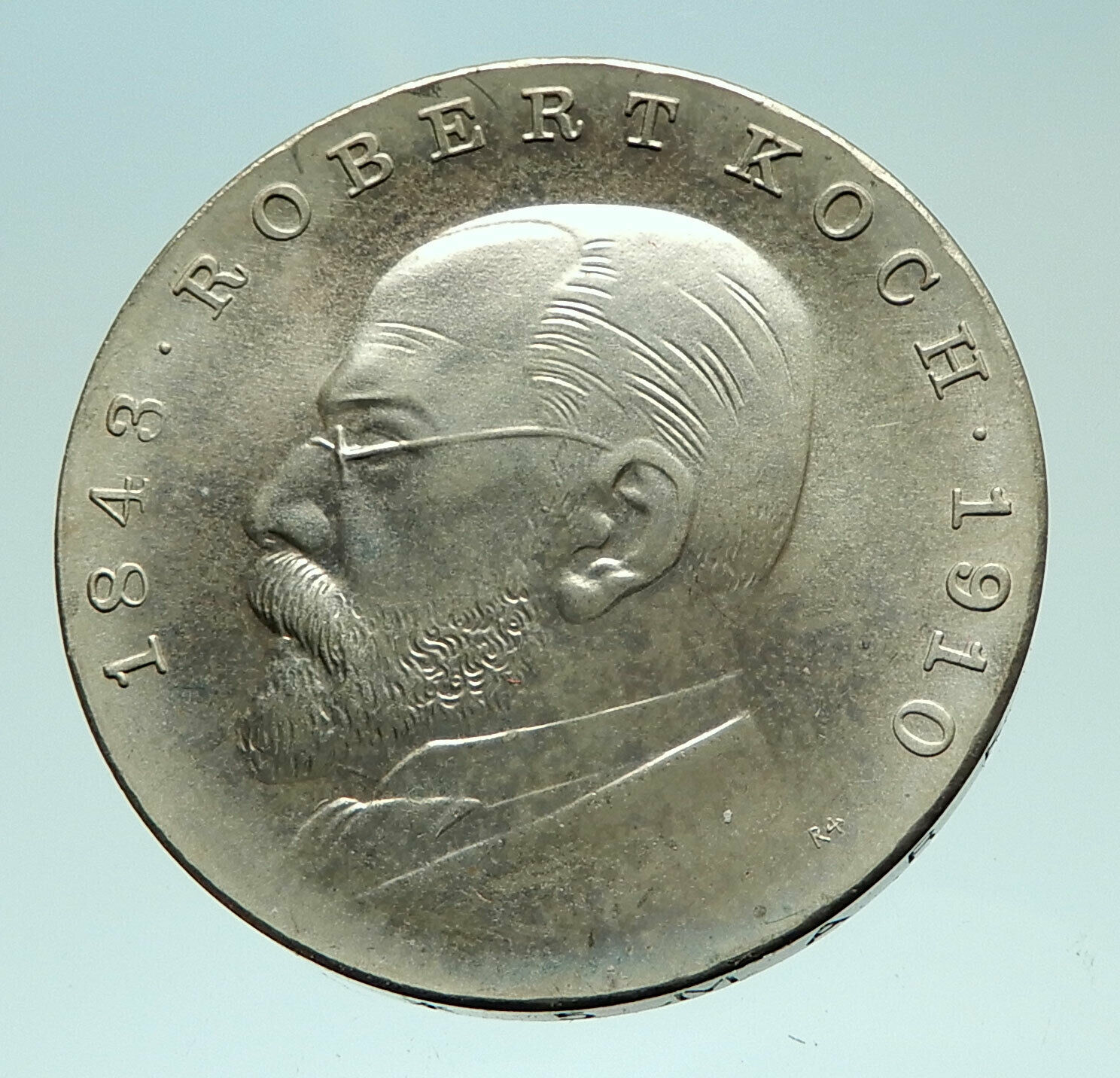 1968 GERMANY Physician Microbiology Robert Koch Genuine 5 Mark Coin i76033