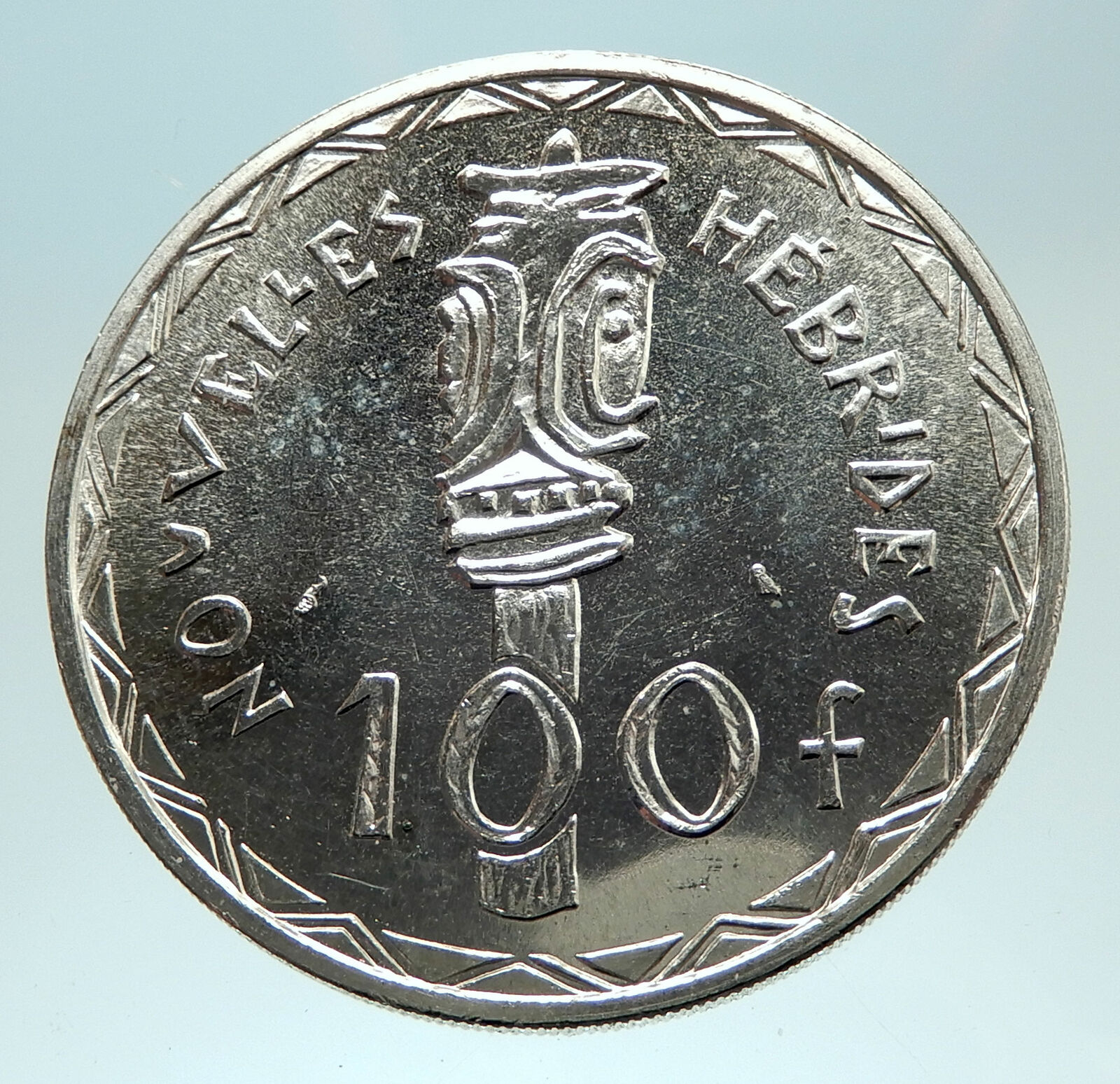 1966 New Hebrides Colony of France 100 Francs Silver BISJ Totem Pole Coin i76784