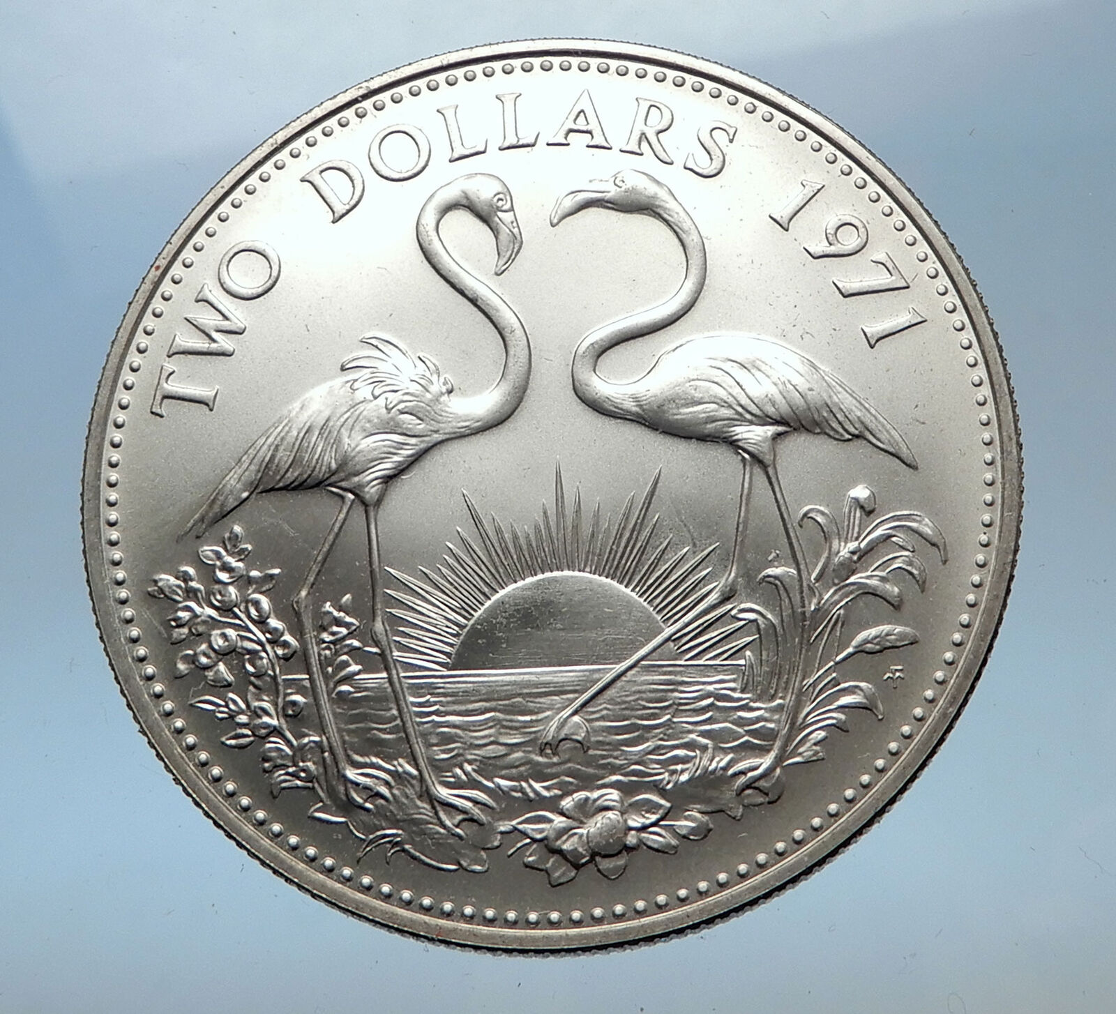 1971 The BAHAMAS SILVER 2 Dollars Large Coin Elizabeth II FLAMINGO Birds i68970