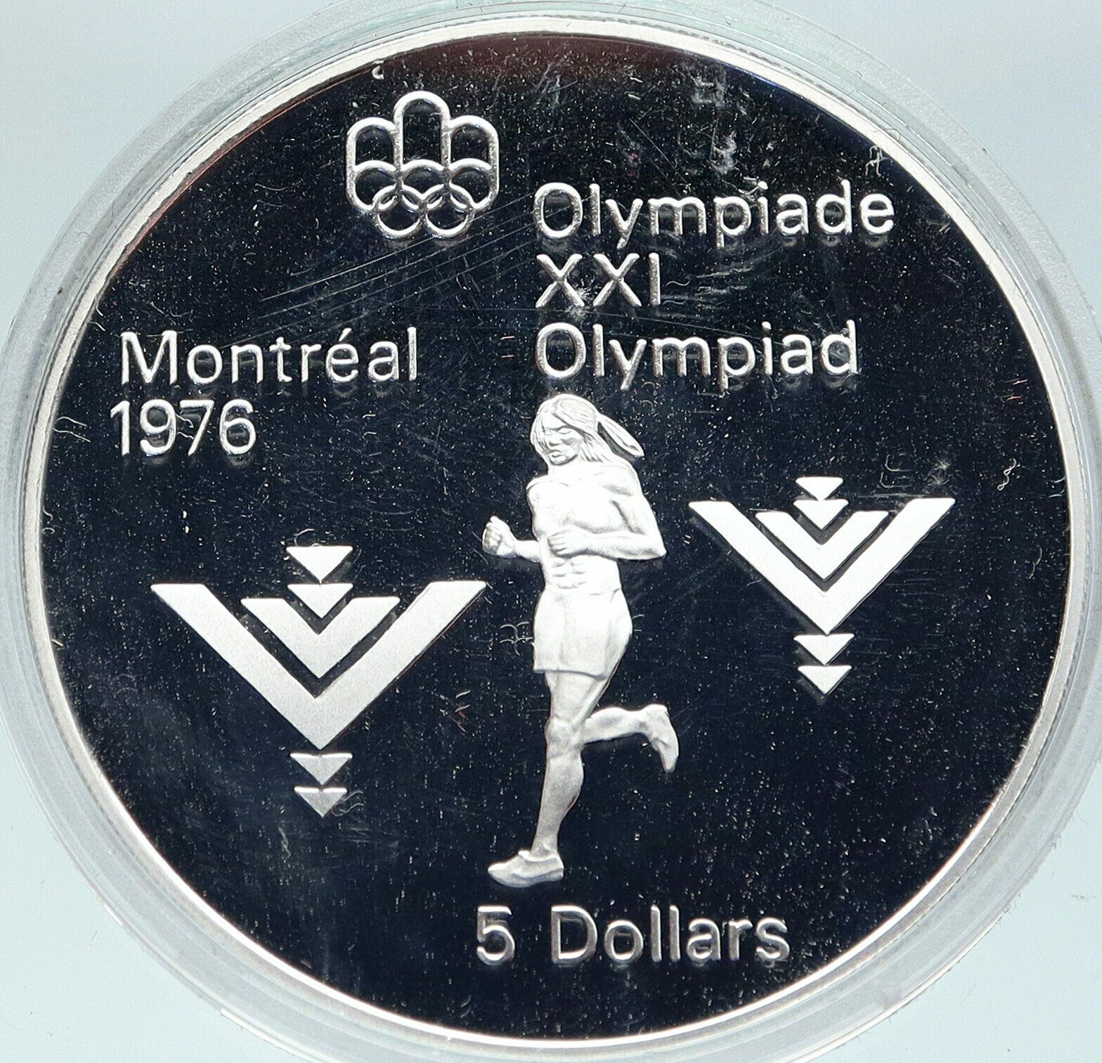 1975 CANADA Queen Elizabeth II Olympics Marathon Athlete Silver $5 Coin i86924