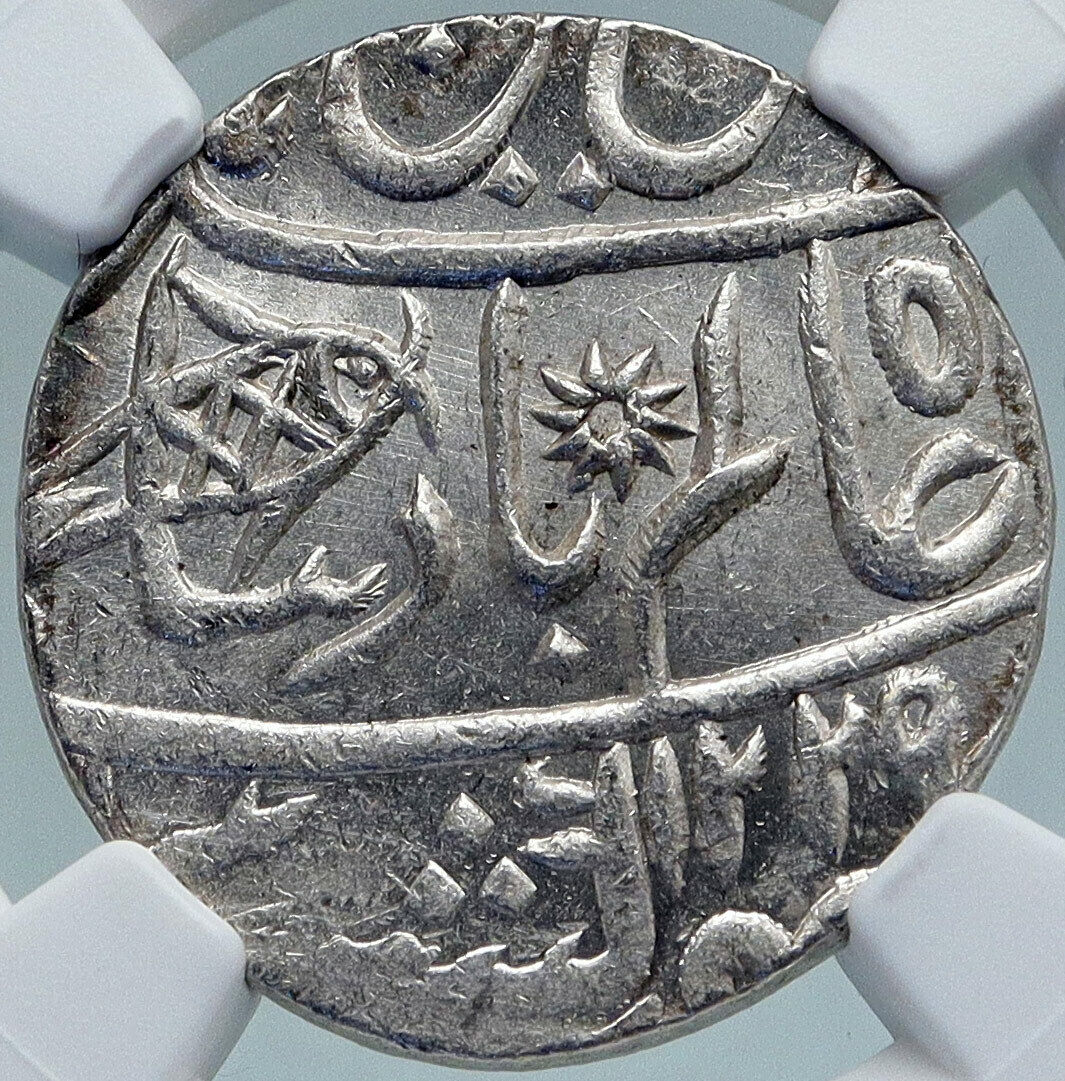 1749 (FE 1229) INDIA BRITISH OLD Bombay Presidency Silver RUPEE Coin NGC i86946