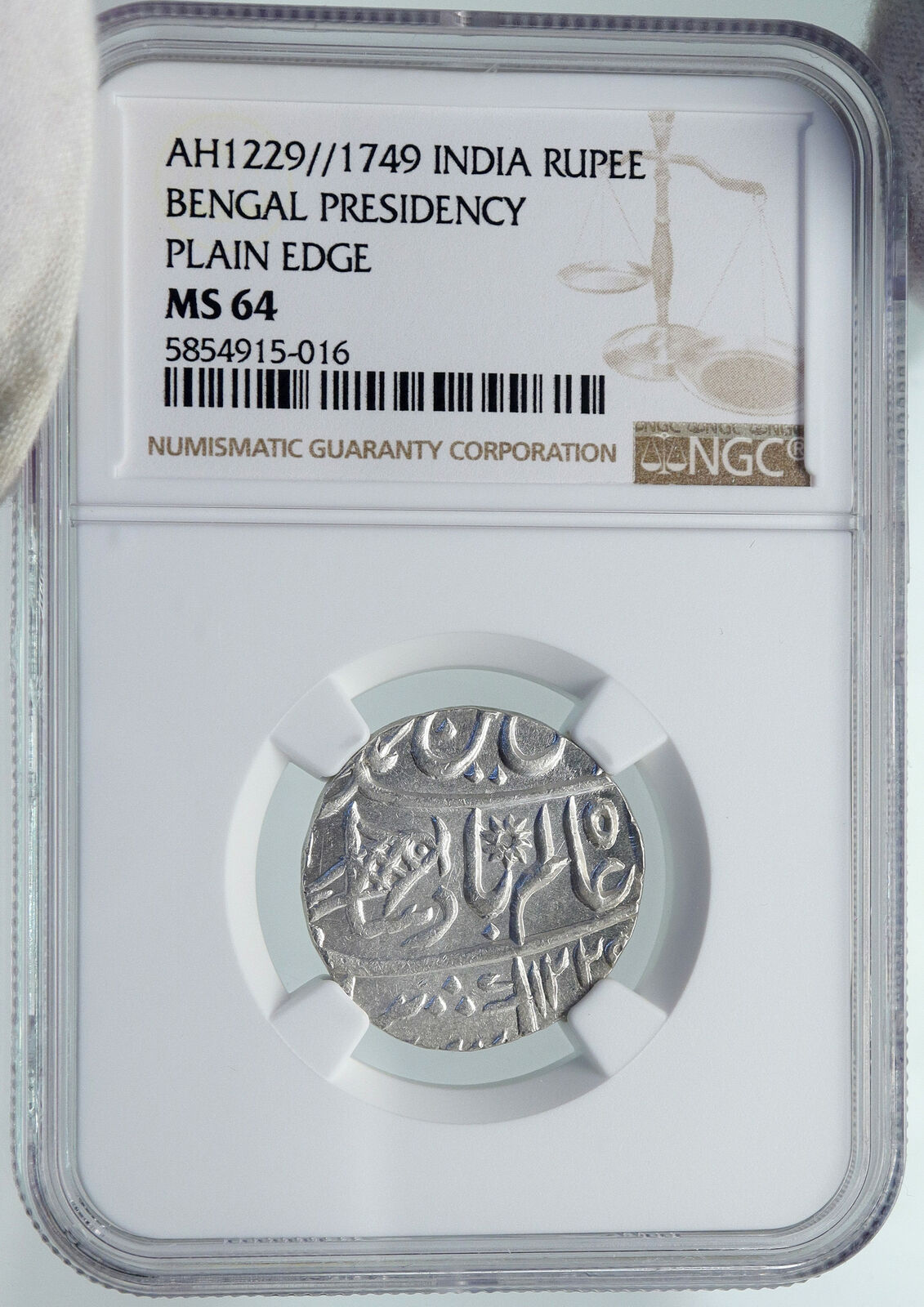 1749 (FE 1229) INDIA BRITISH Bombay Presidency OLD Silver RUPEE Coin NGC i87204