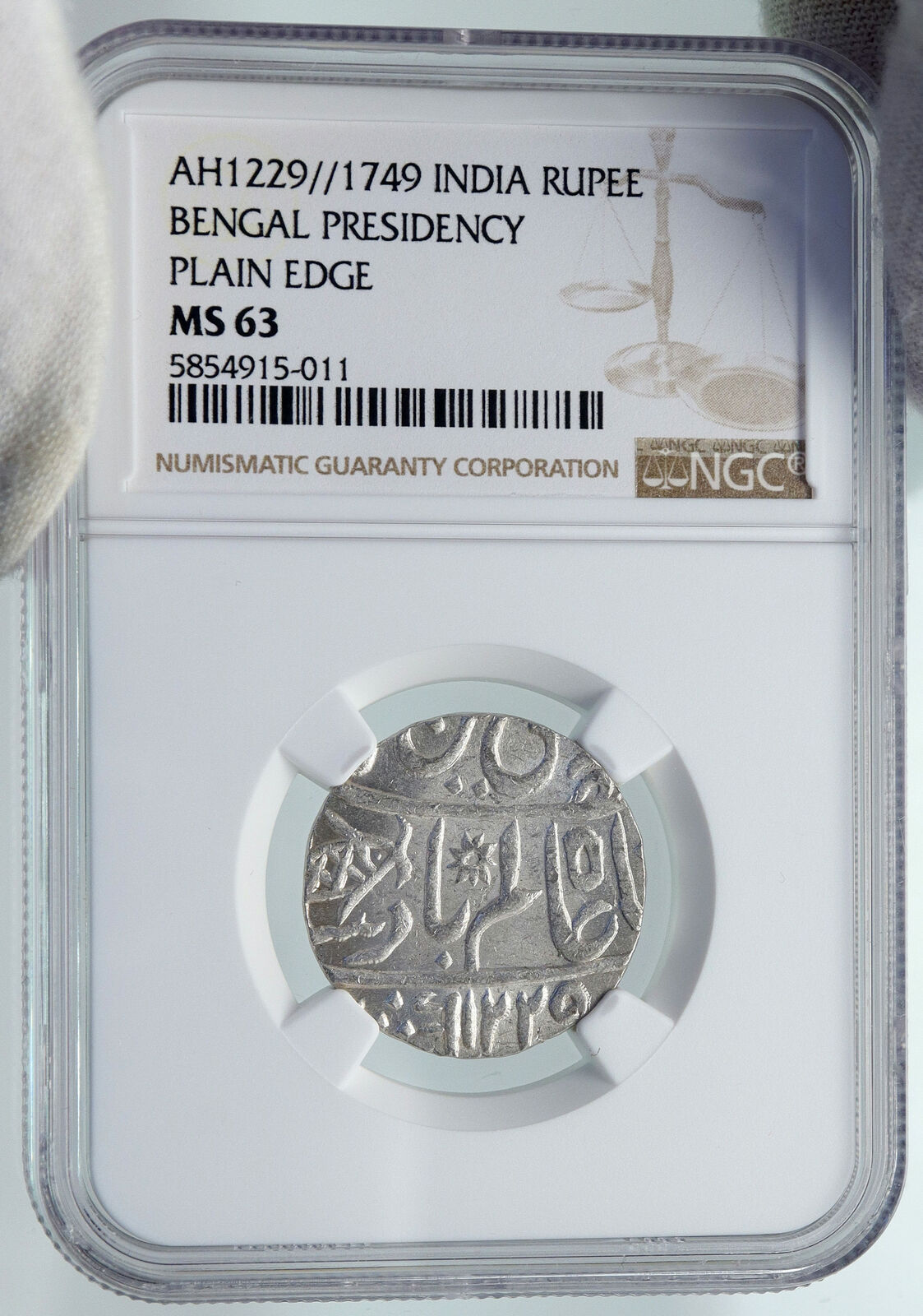 1749 (FE 1229) INDIA BRITISH Bombay Presidency OLD Silver RUPEE Coin NGC i87203