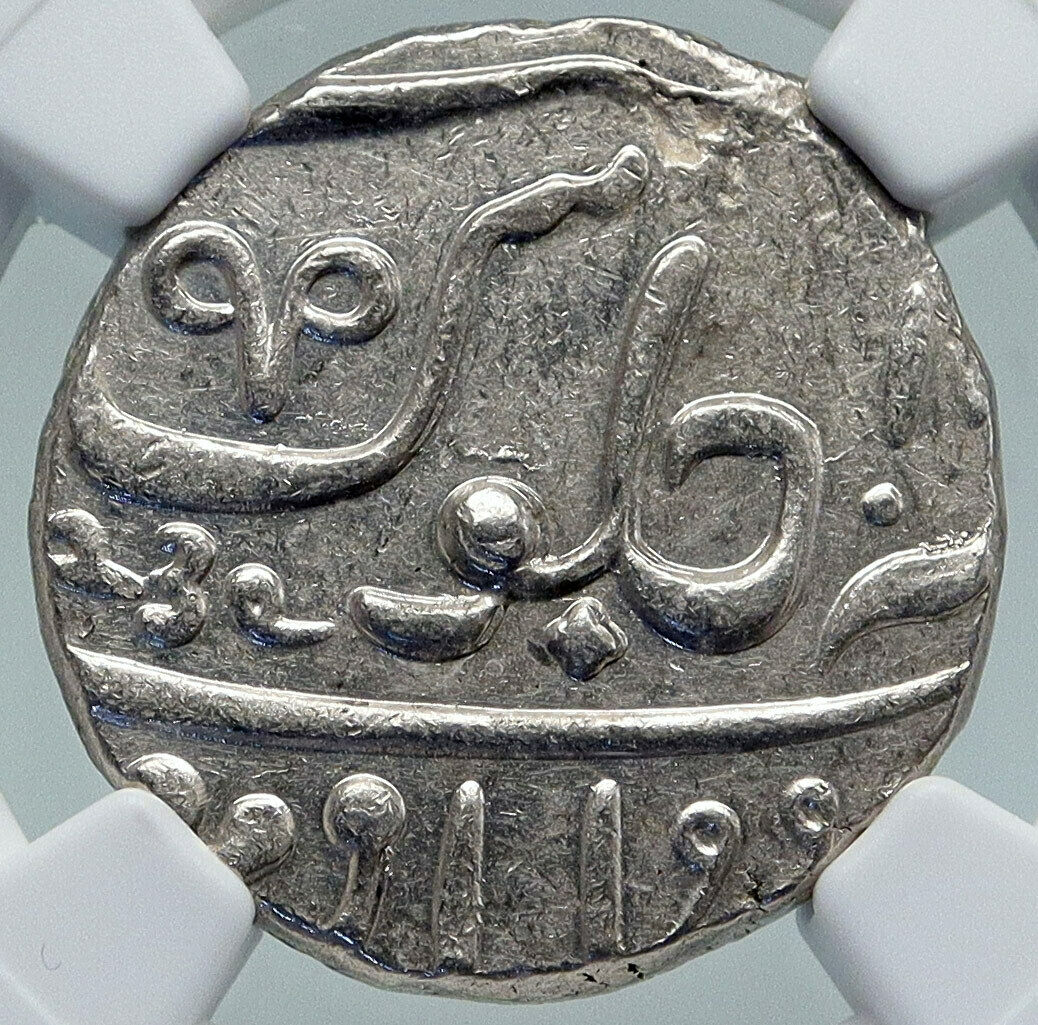 1829 (FE 1239) INDIA BRITISH OLD Bombay Presidency Silver RUPEE Coin NGC i87208