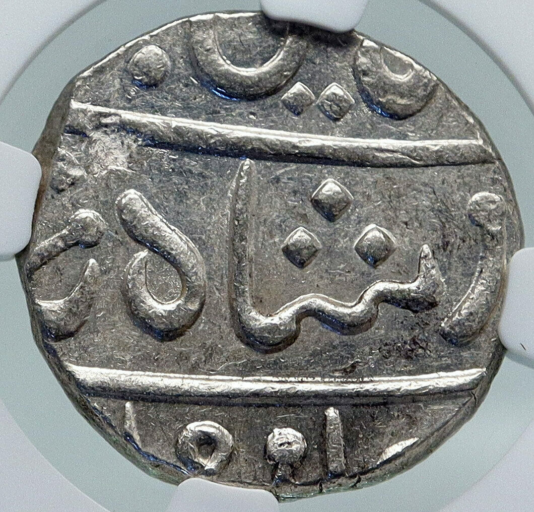 1829 (FE 1239) INDIA BRITISH OLD Bombay Presidency Silver RUPEE Coin NGC i87208