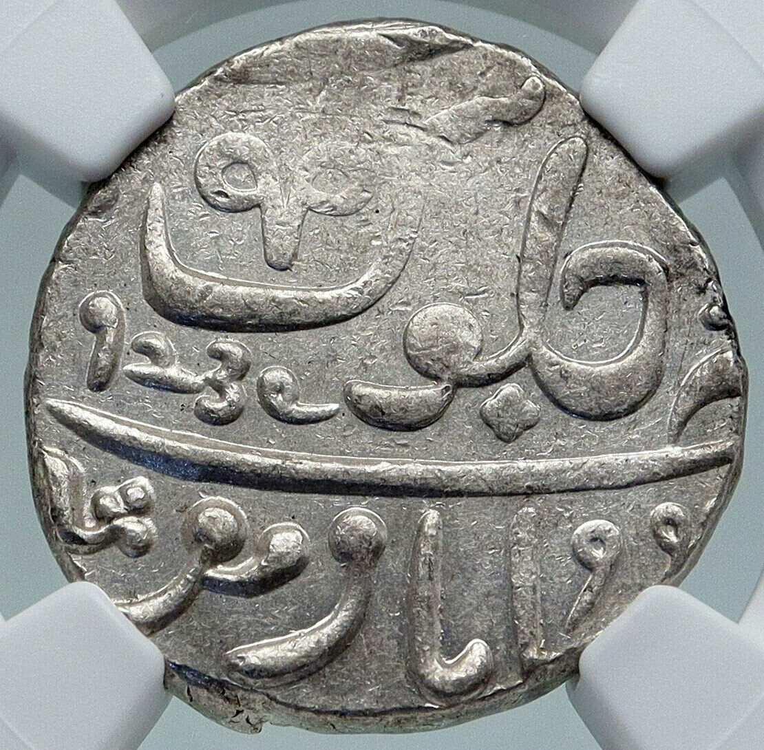 1829 (FE 1239) INDIA BRITISH OLD Bombay Presidency Silver RUPEE Coin NGC i87157