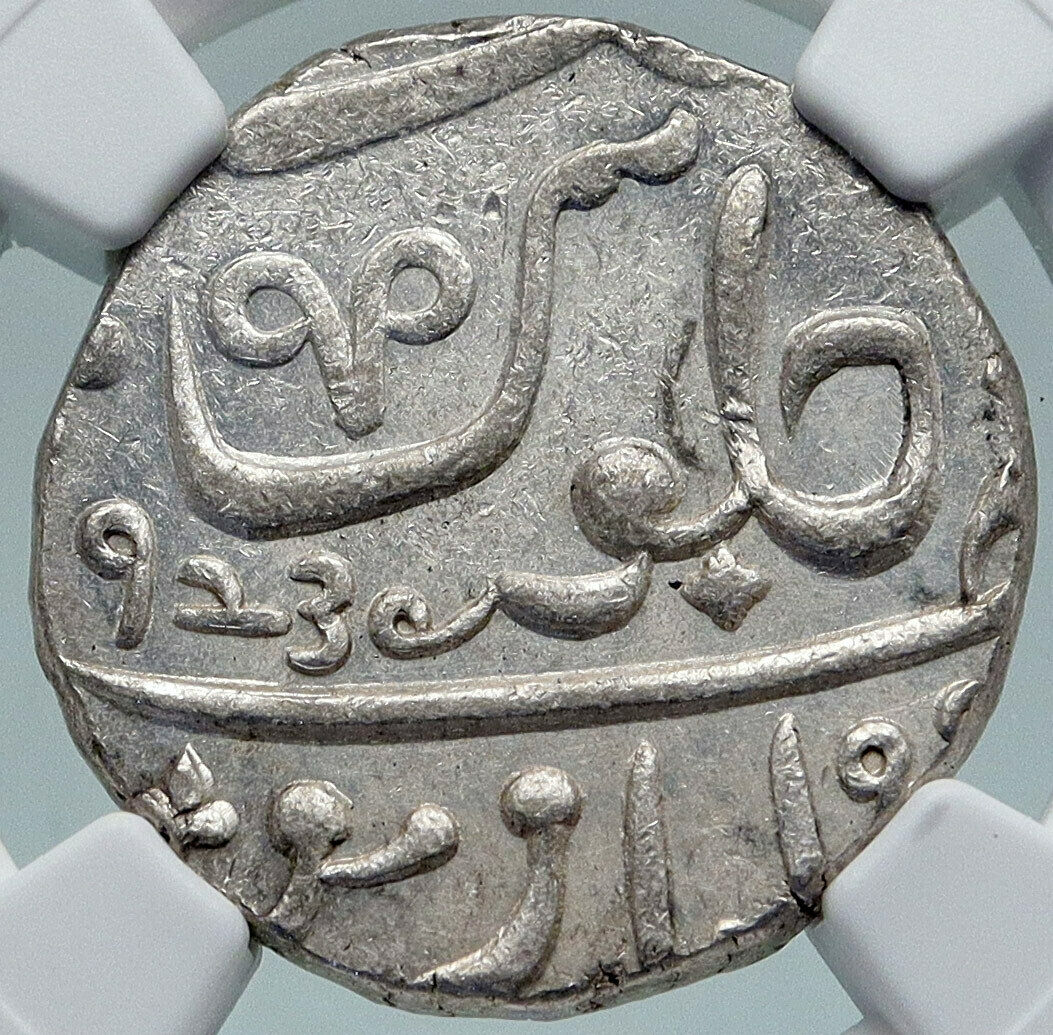 1829 (FE 1239) INDIA BRITISH OLD Bombay Presidency Silver RUPEE Coin NGC i87155