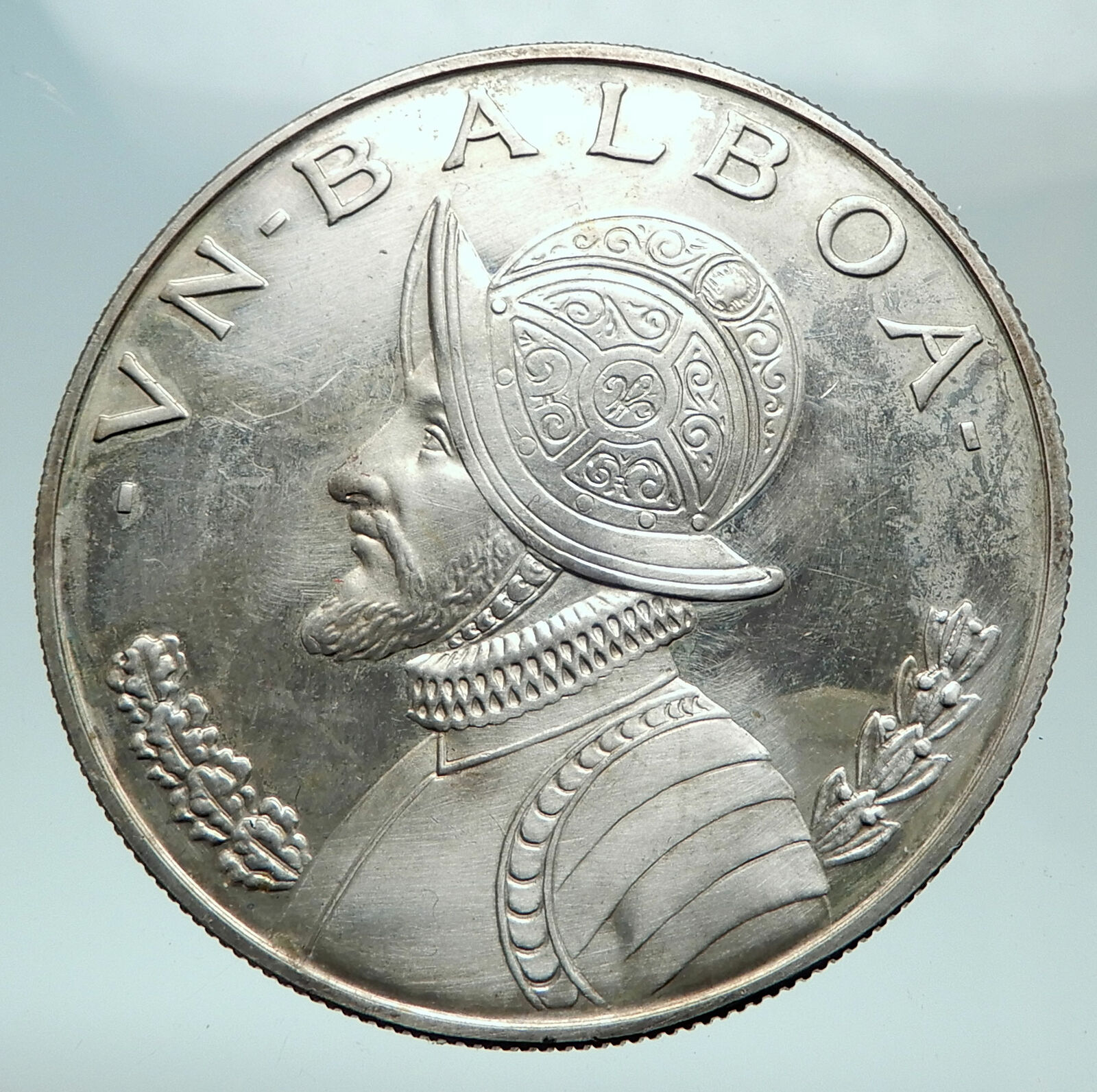 1971 PANAMA Large Silver CONQUISTADOR Antique Genuine Silver BALBOA Coin i81477