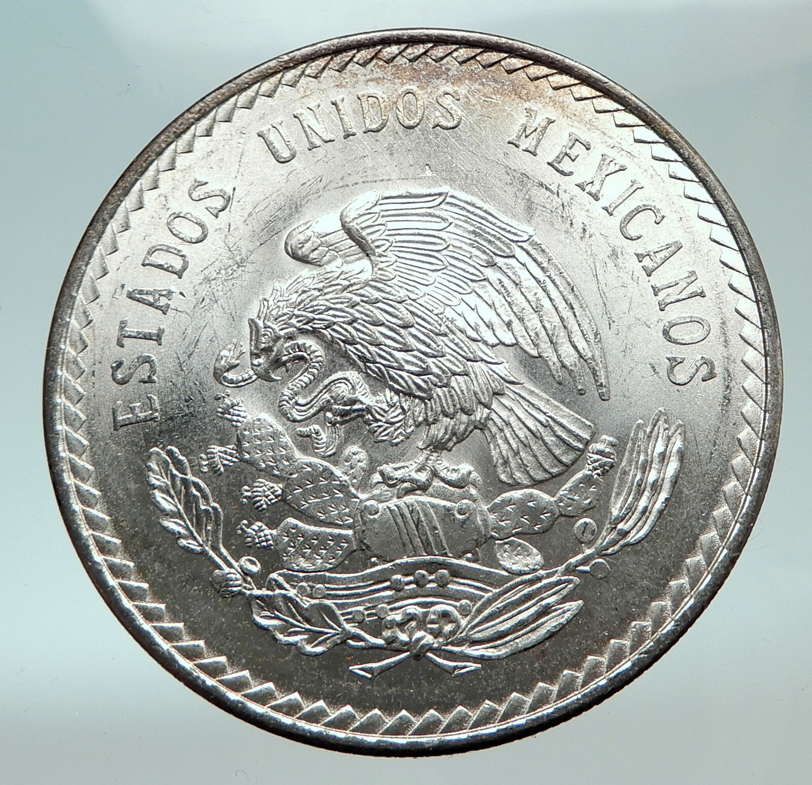 1948 MEXICO Aztec Chieftain CUAUHTEMOC Eagle Genuine Silver 5 Peso Coin i82101