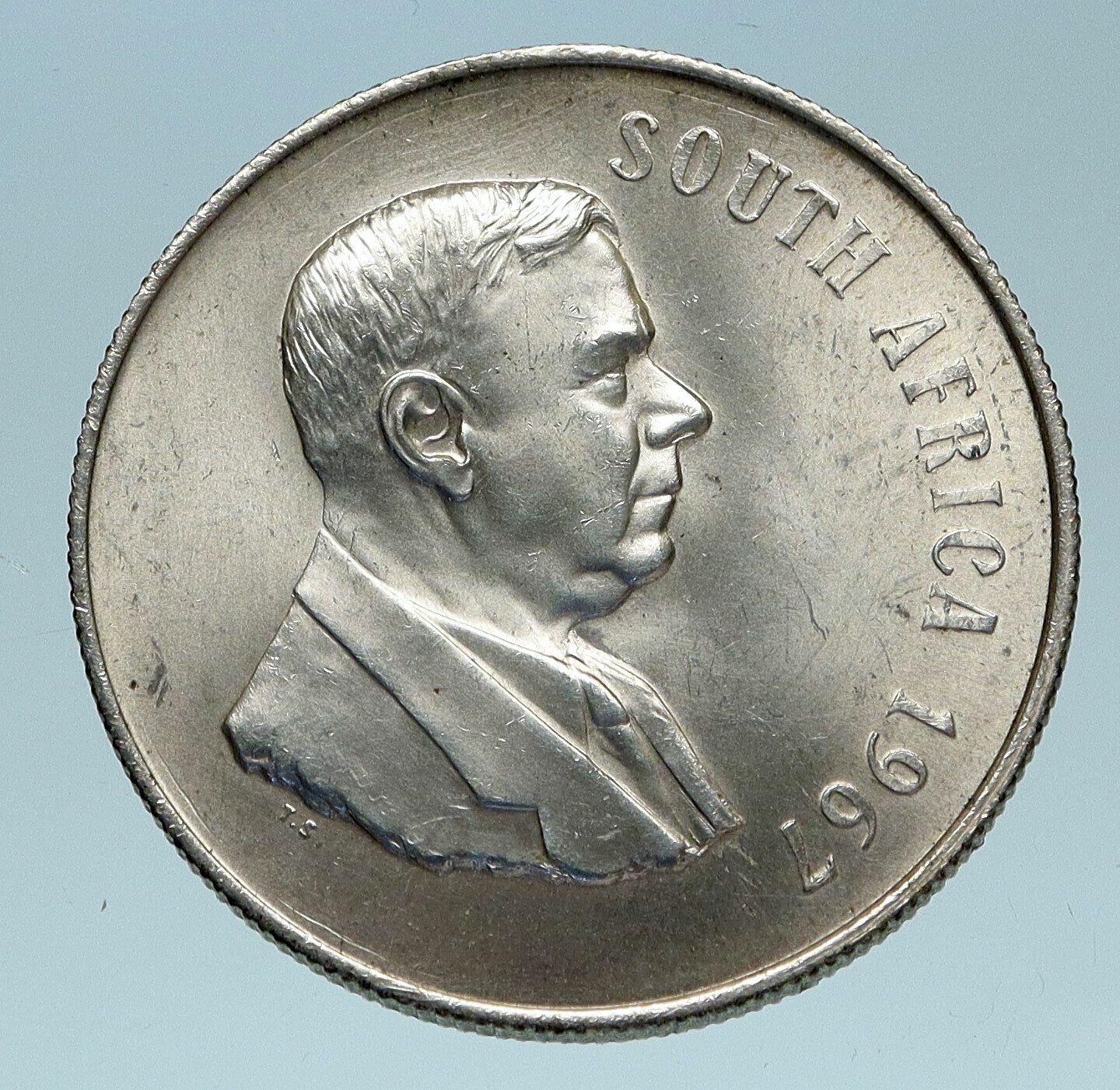 1967 SOUTH AFRICA Dr. Hendrik Frensch Verwoerd OLD Silver 1 Rand Coin i83222