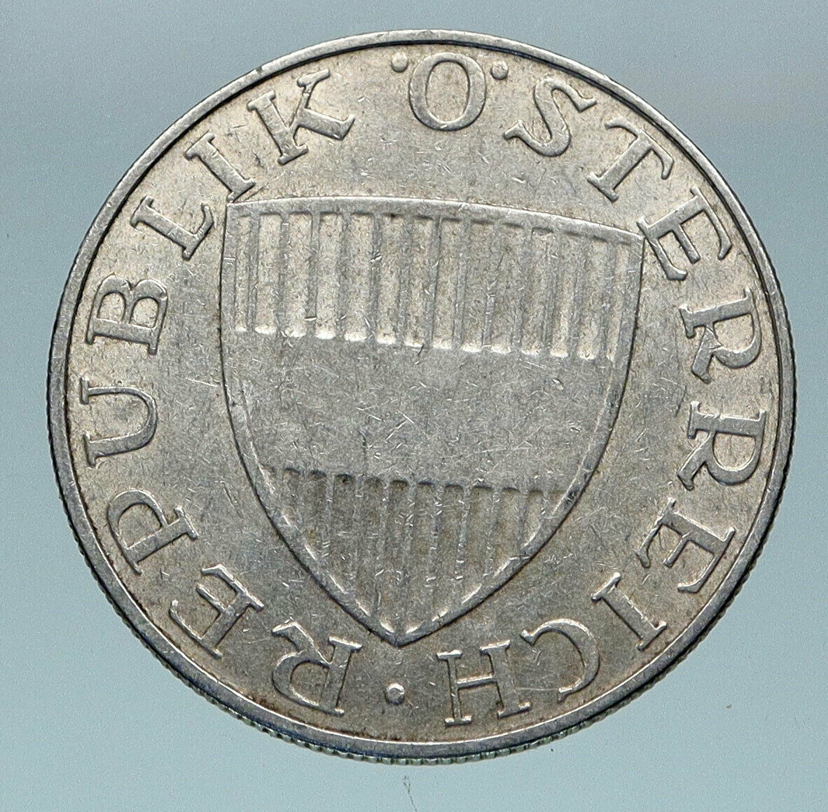 1959 AUSTRIA Wachau Woman Silver Austrian Shield OLD 10 Schilling Coin i85167