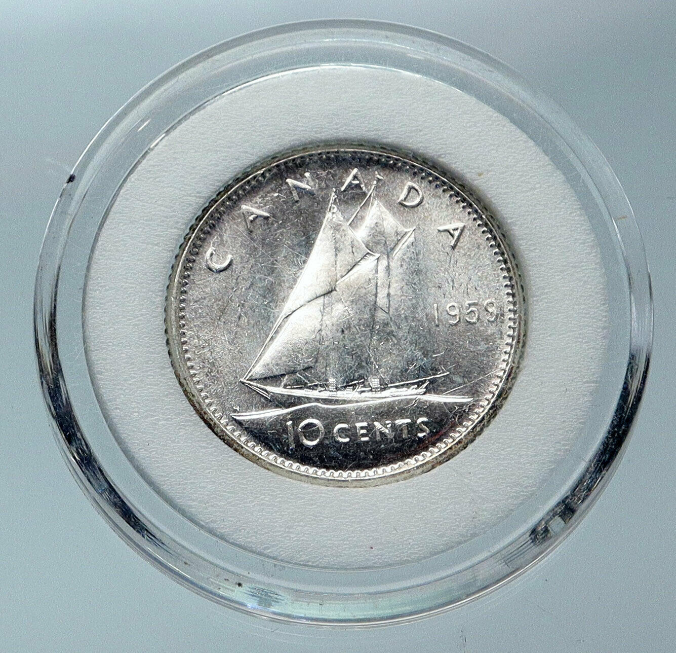 1959 CANADA Queen ELIZABETH II BLUENOSE SHIP Silver 10 Cent SILVER Coin i85894
