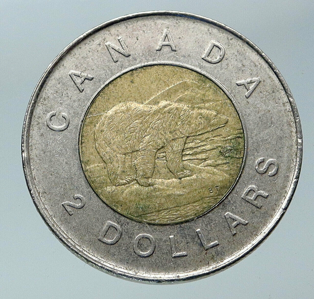 1996 CANADA UK Queen Elizabeth II BEAR Bi-Metallic OLD VINTAGE $2 Coin i85905