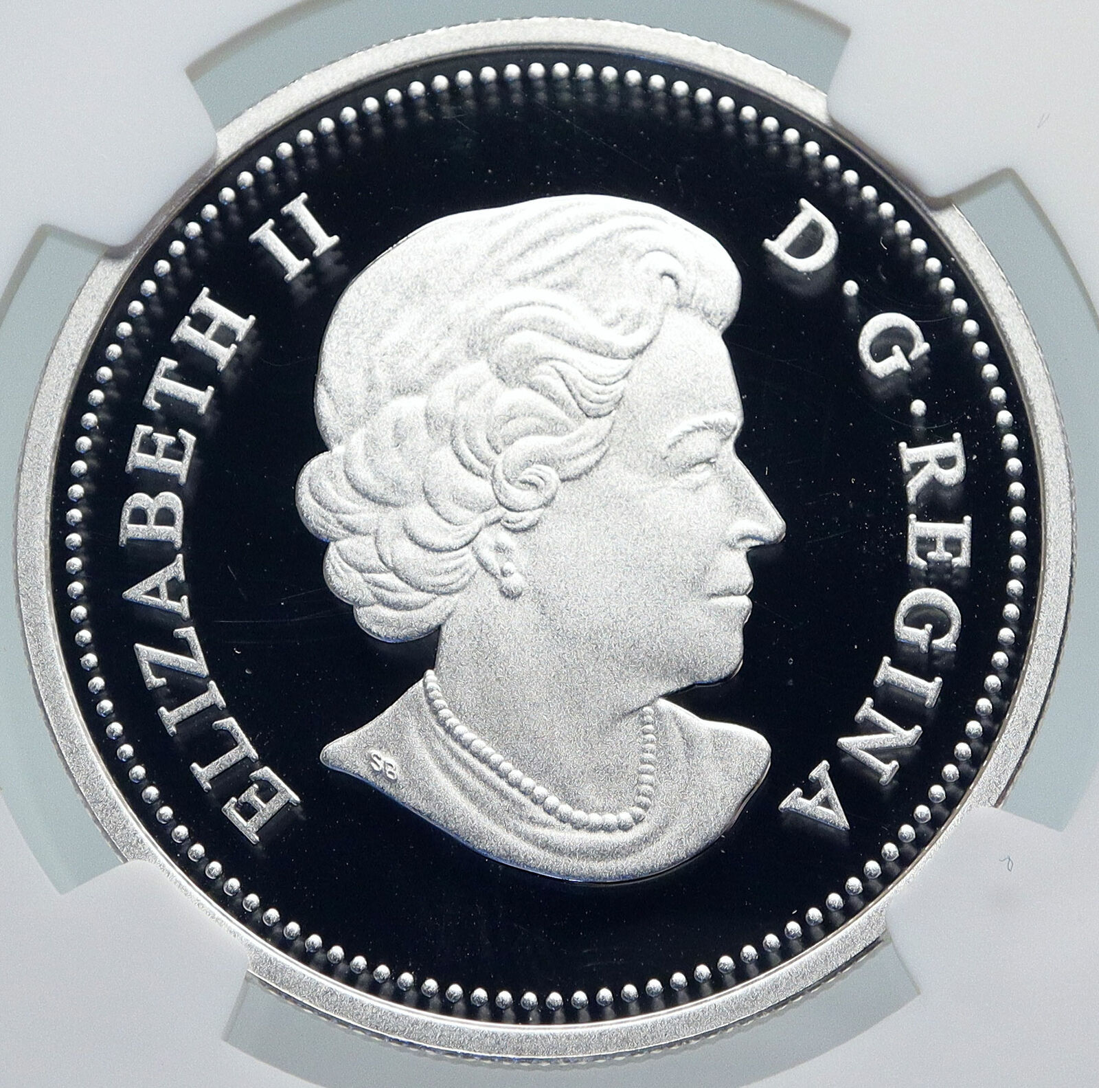 2011 CANADA UK Elizabeth II MAGPIE HOLOGRAM Silver $15 Coin Specimen NGC i86008