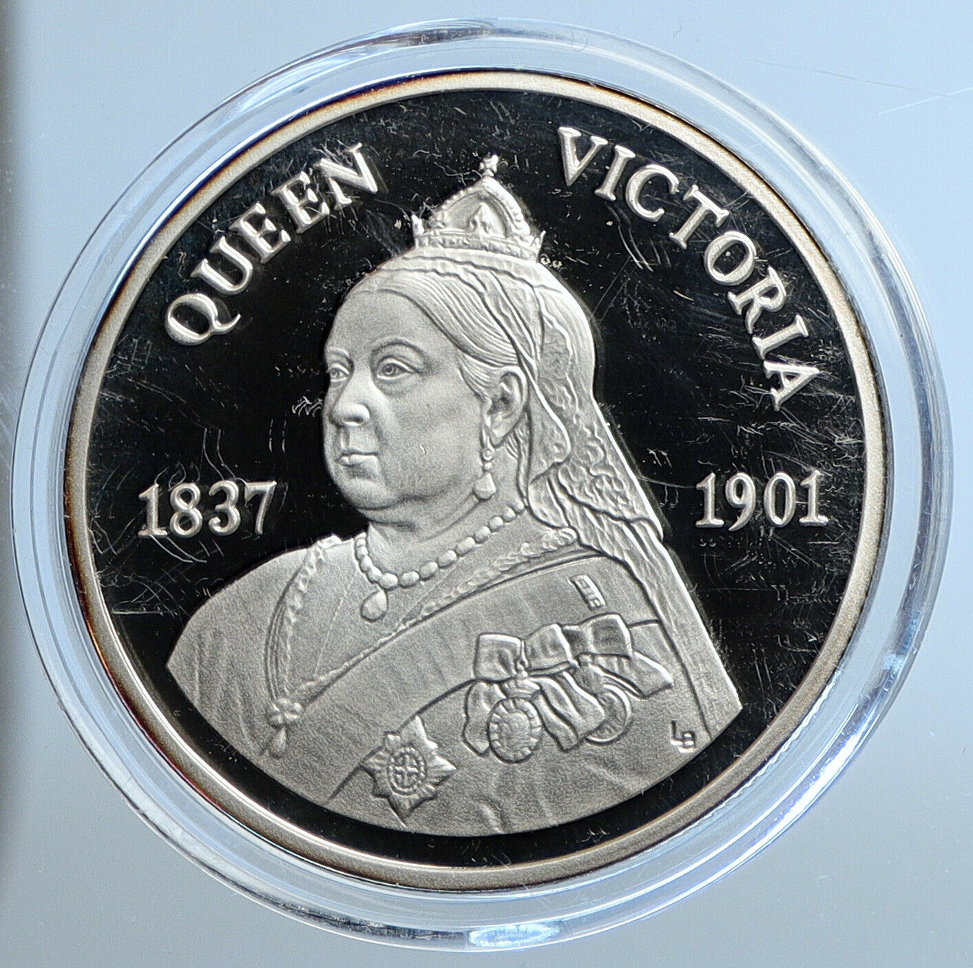 2001 TURKS & CAICOS Older UK Queen Victoria Proof Silver 20 Crown Coin i111356