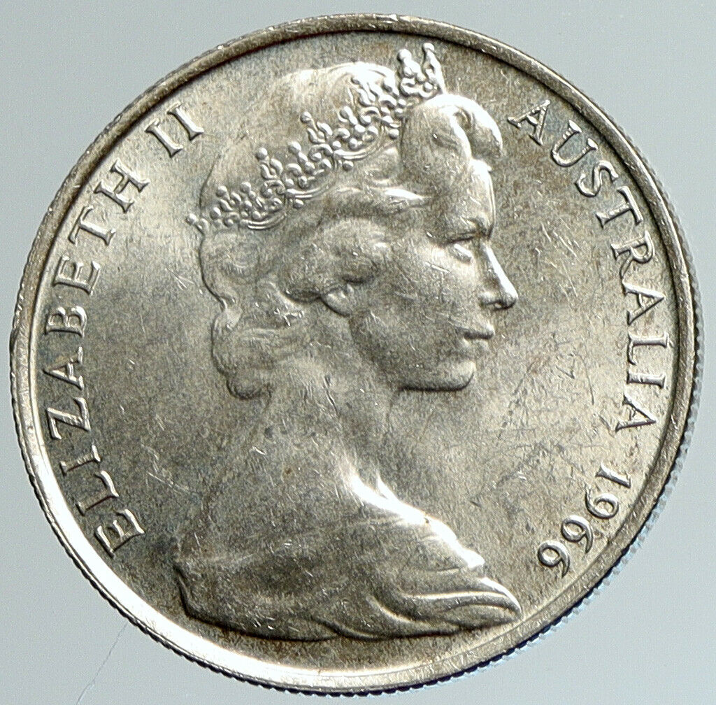 1966 AUSTRALIA UK Queen Elizabeth II with Kangaroos Silver 50 Cents Coin i111640