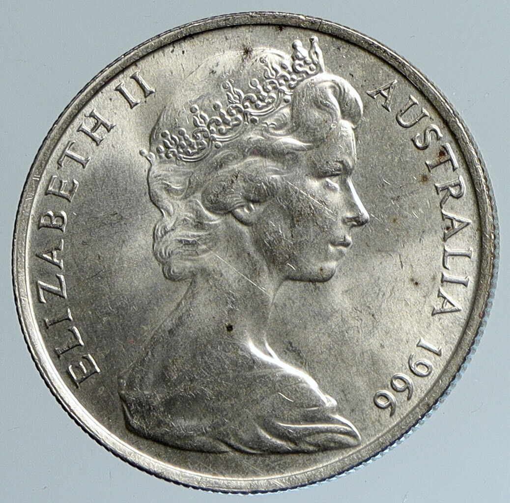 1966 AUSTRALIA UK Queen Elizabeth II with Kangaroos Silver 50 Cents Coin i111641