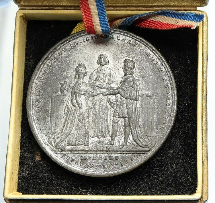 1840 Great Britain QUEEN VICTORIA & ALBERT Marriage OLD Antique Medal i111793