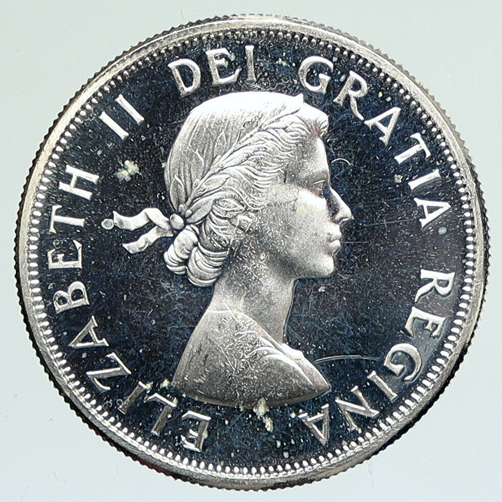 1964 CANADA Queen Elizabeth II Arms Crown VINTAGE SILVER 50 Cents Coin i112318