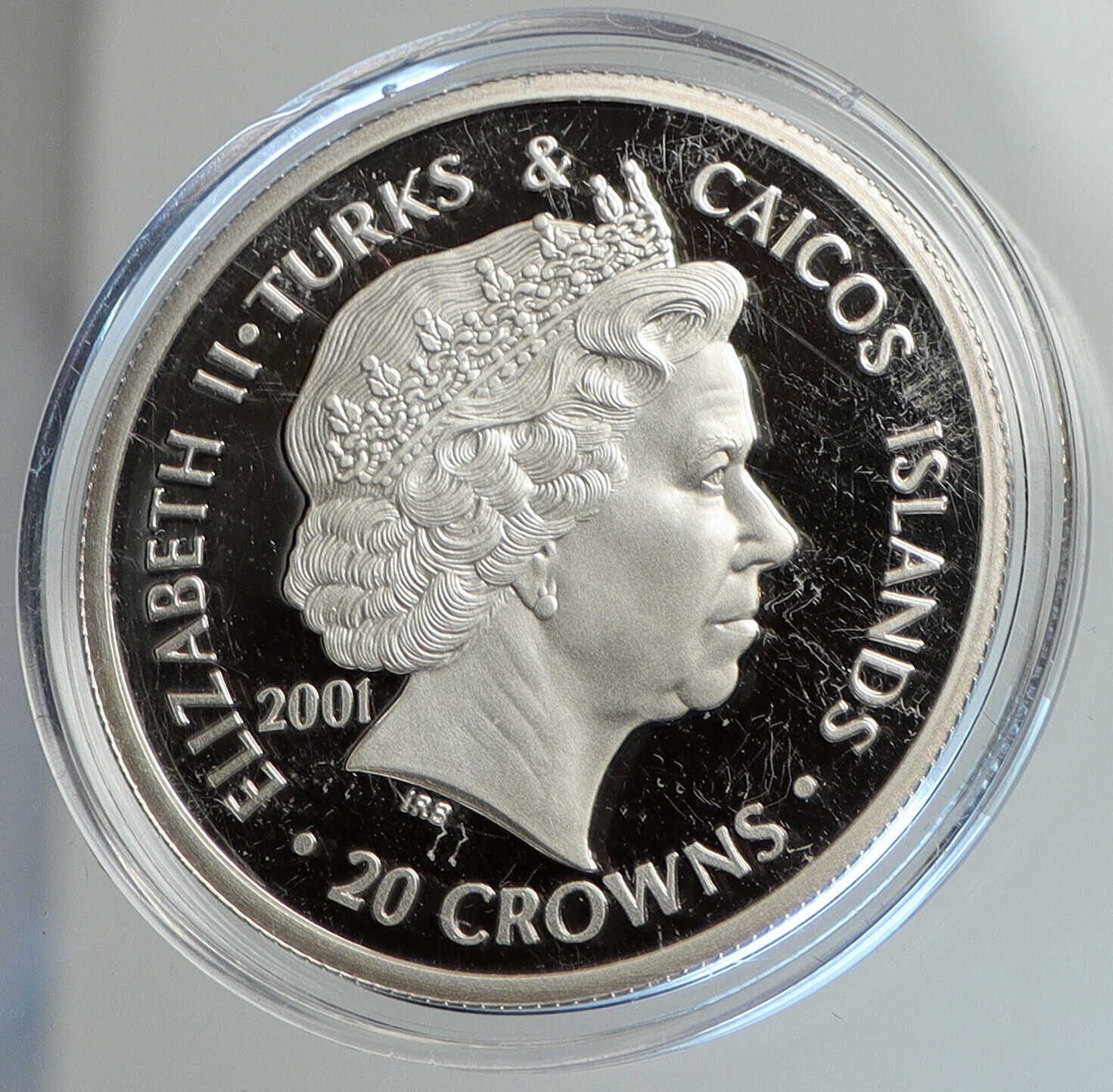 2001 TURKS & CAICOS Older UK Queen Victoria Proof Silver 20 Crown Coin i112426