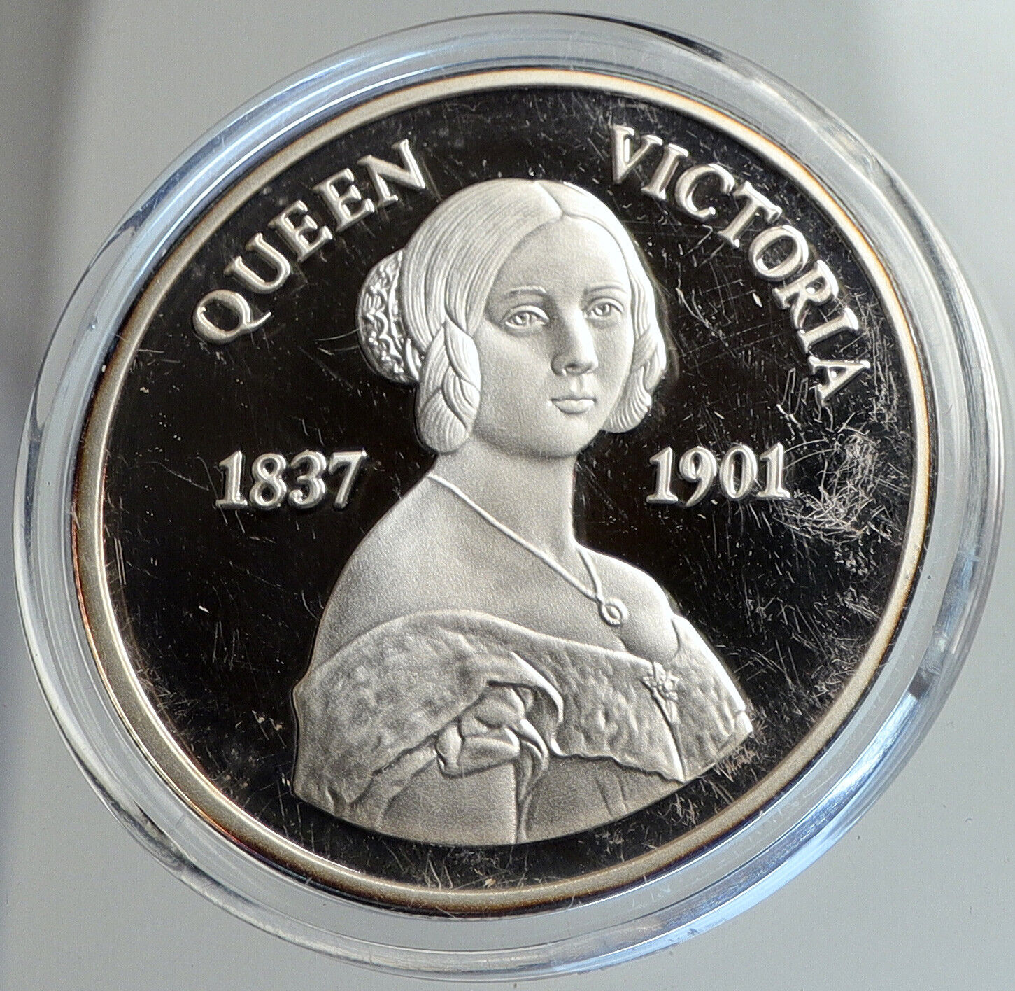 2001 TURKS & CAICOS Older UK Queen Victoria Proof Silver 20 Crown Coin i112415