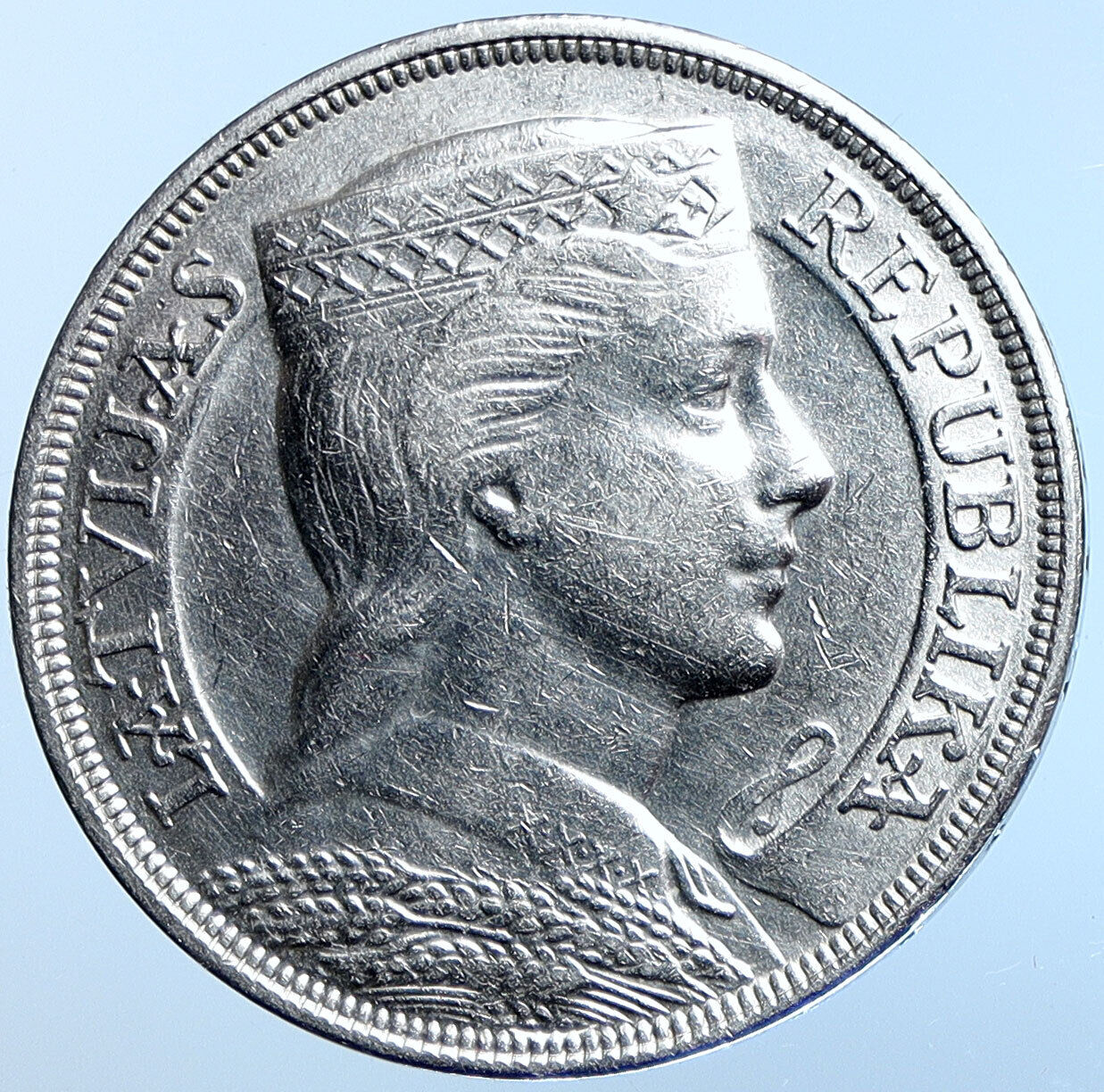 1932 LATVIA w Female Headwear 5 Lati LARGE Vintage Silver European Coin i114629