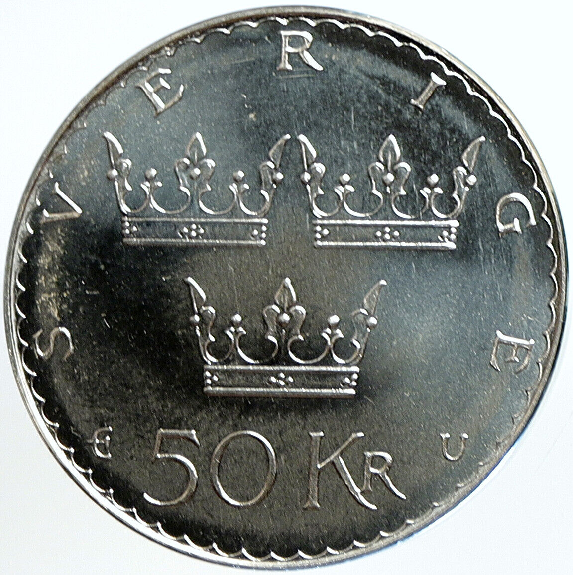 1975 SWEDEN King Carl XVI Gutaf Constitutional Reform Silver 50 Kr Coin i113186