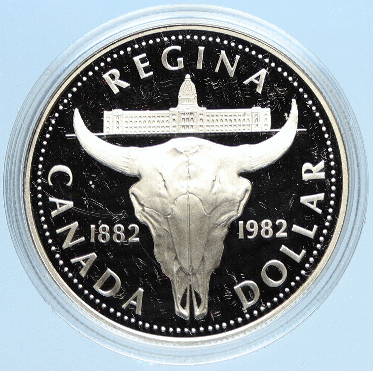 1982 CANADA UK Queen ELIZABETH II Cattle Skull Proof Silver Dollar Coin i98040