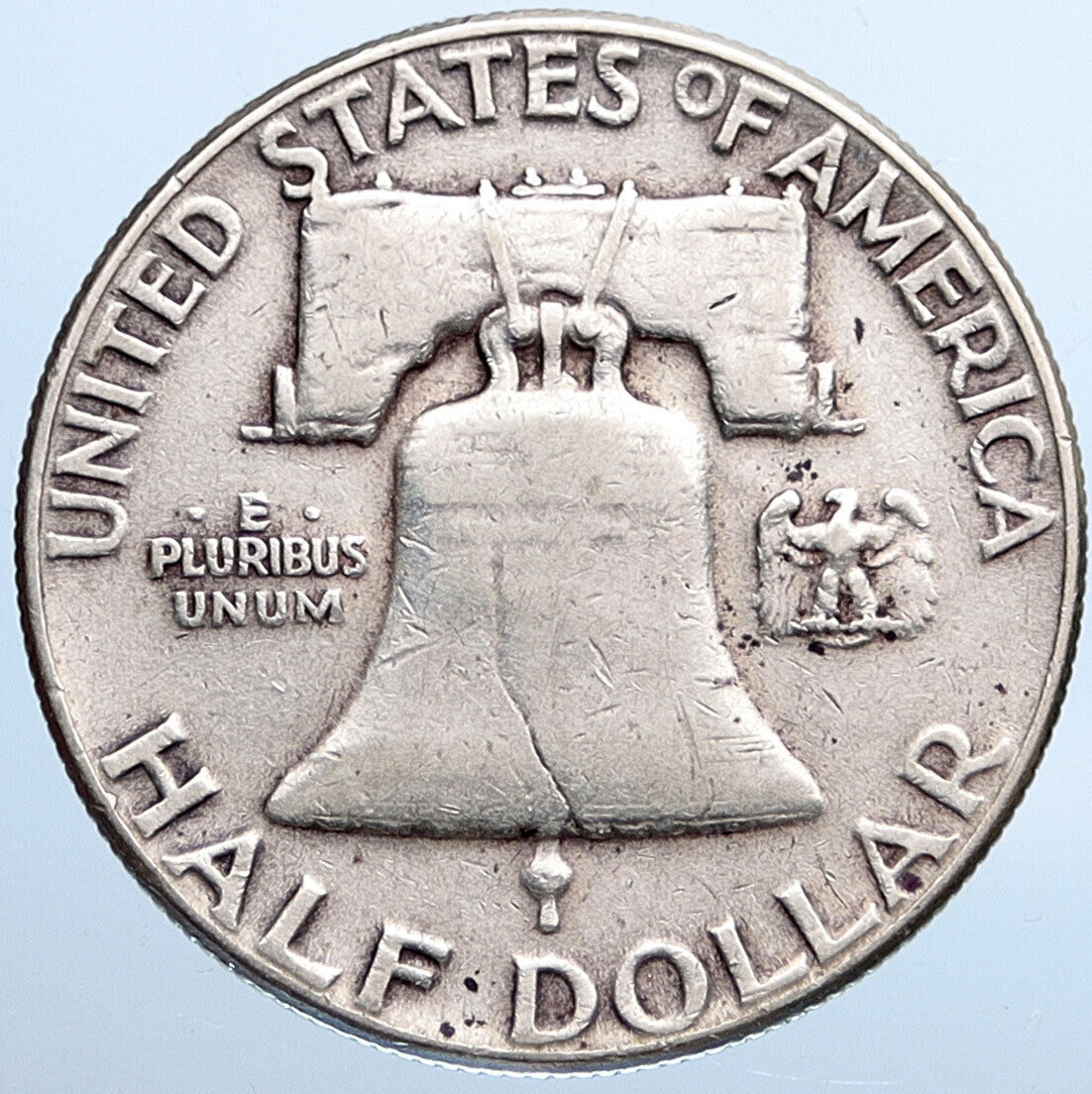 1951 P US Benjamin Franklin VINTAGE Silver Half Dollar Coin LIBERTY BELL i115215