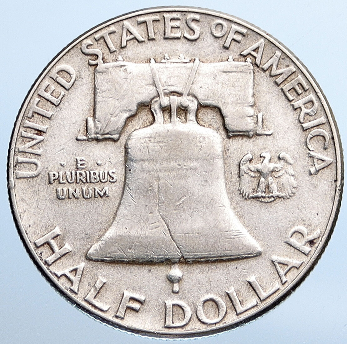 1952 P US Benjamin Franklin VINTAGE Silver Half Dollar Coin LIBERTY BELL i115261