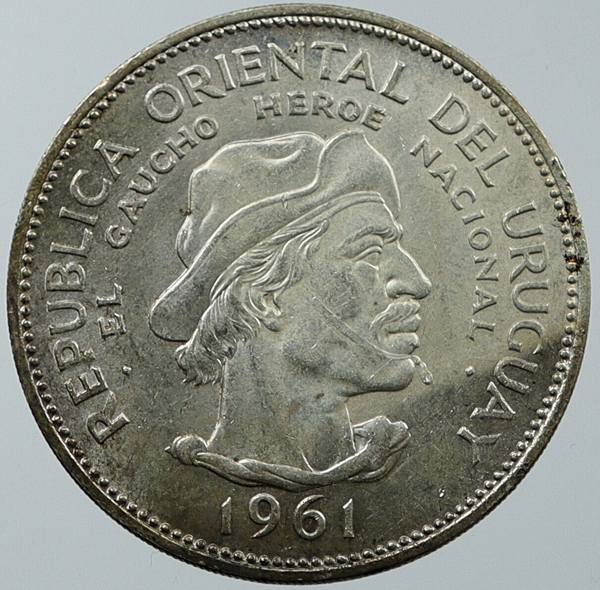 1961 URUGUAY w El Caucho Hero Against Spain ANTIQUE Silver 10 Pesos Coin i116648