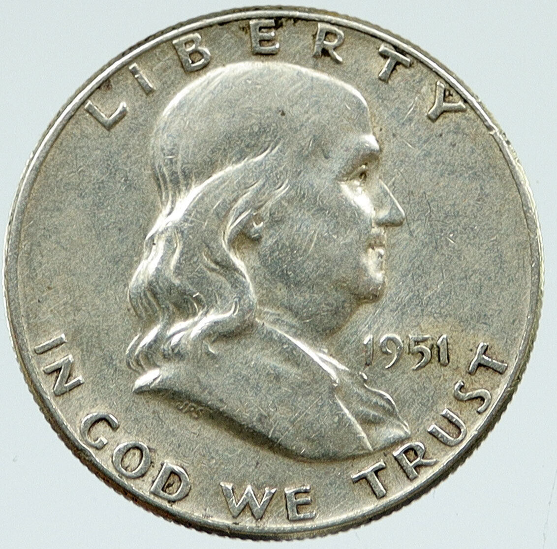 1951 P US Benjamin Franklin VINTAGE Silver Half Dollar Coin LIBERTY BELL i117047