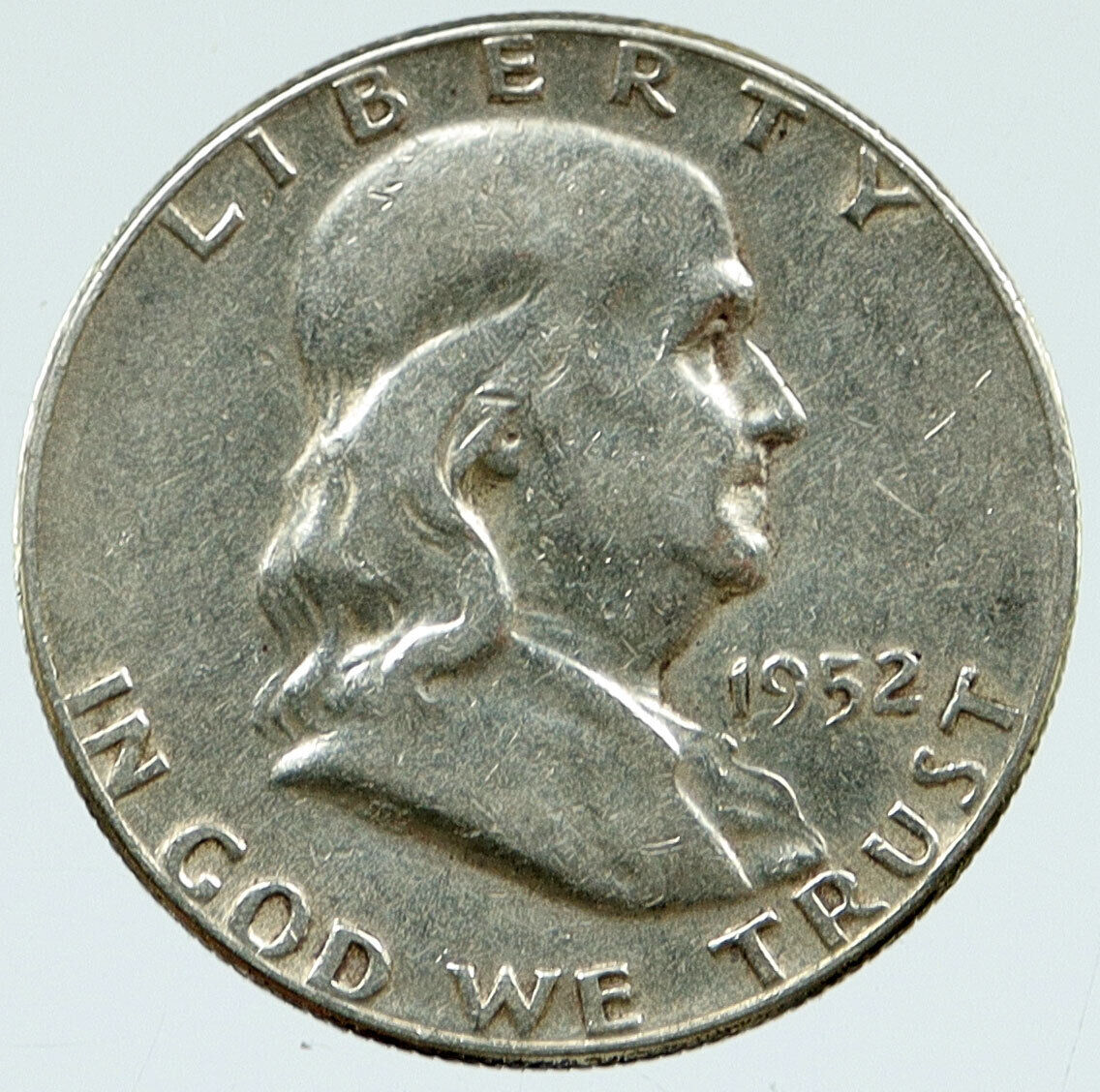 1952 P US Benjamin Franklin VINTAGE Silver Half Dollar Coin LIBERTY BELL i117121