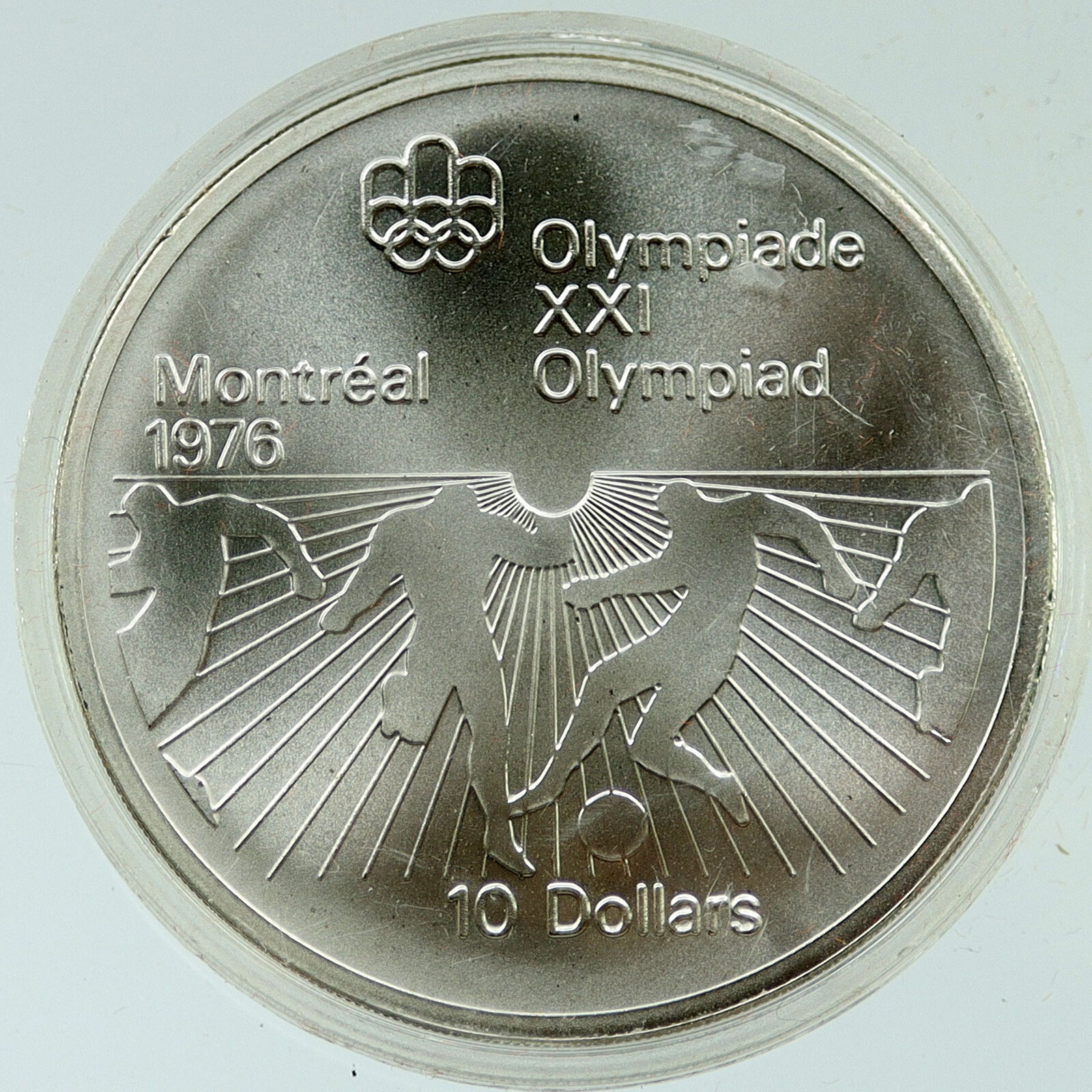 1976 CANADA Elizabeth II Olympics Montreal FOOTBALL BU Silver 10 Coin i116930